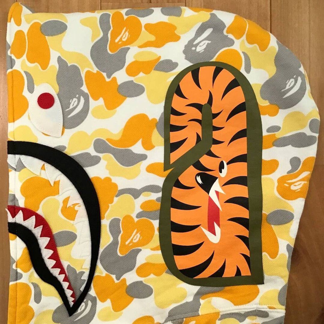 Bape 🔥2008 Matsuyama Store Camo🔥 BAPE shark full zip hoodie NIGO Size US L / EU 52-54 / 3 - 5 Thumbnail