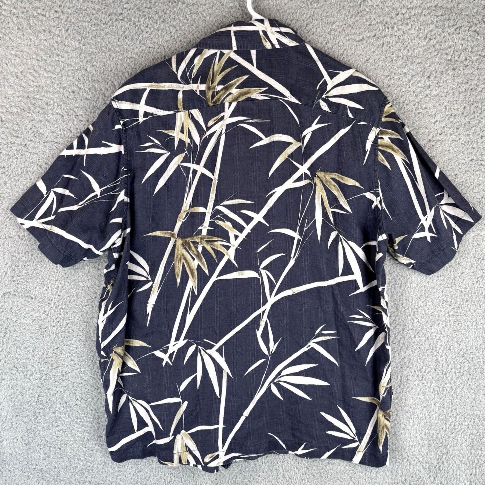 Tommy Bahama Tommy Bahama Shirt Mens Large 100% Linen Grass Graphic Print Beach Short Sleeve Blue Hawaiian Beach NM Size US L / EU 52-54 / 3 - 4 Thumbnail