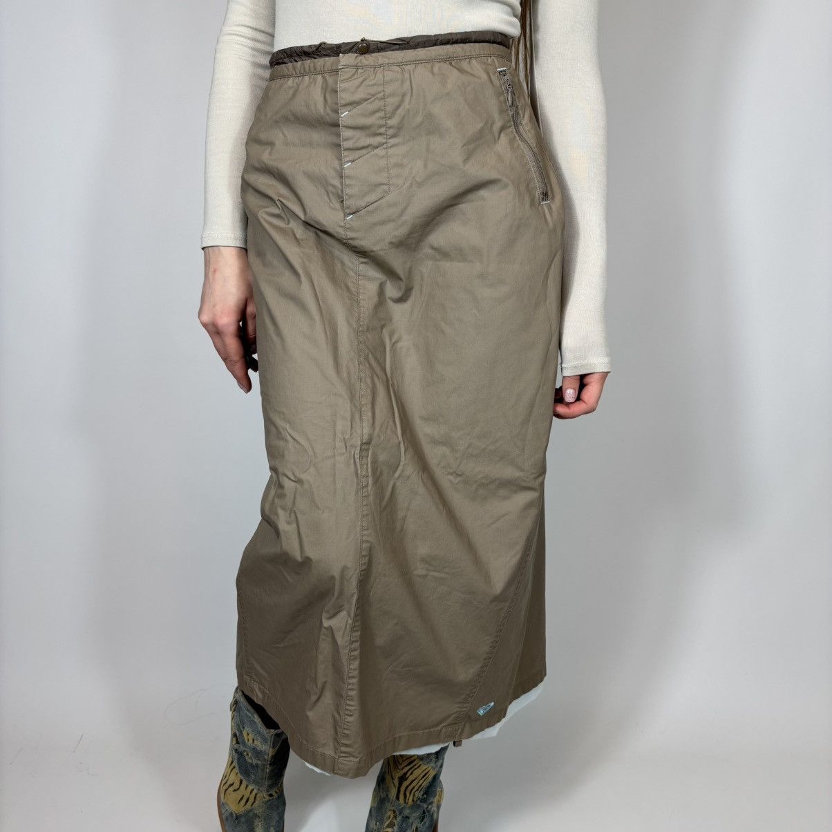 Quiksilver Vintage Y2K Quiksilver Roxy Retro Surf Style Midi Skirt Size 28" / US 6 / IT 42 - 2 Thumbnail