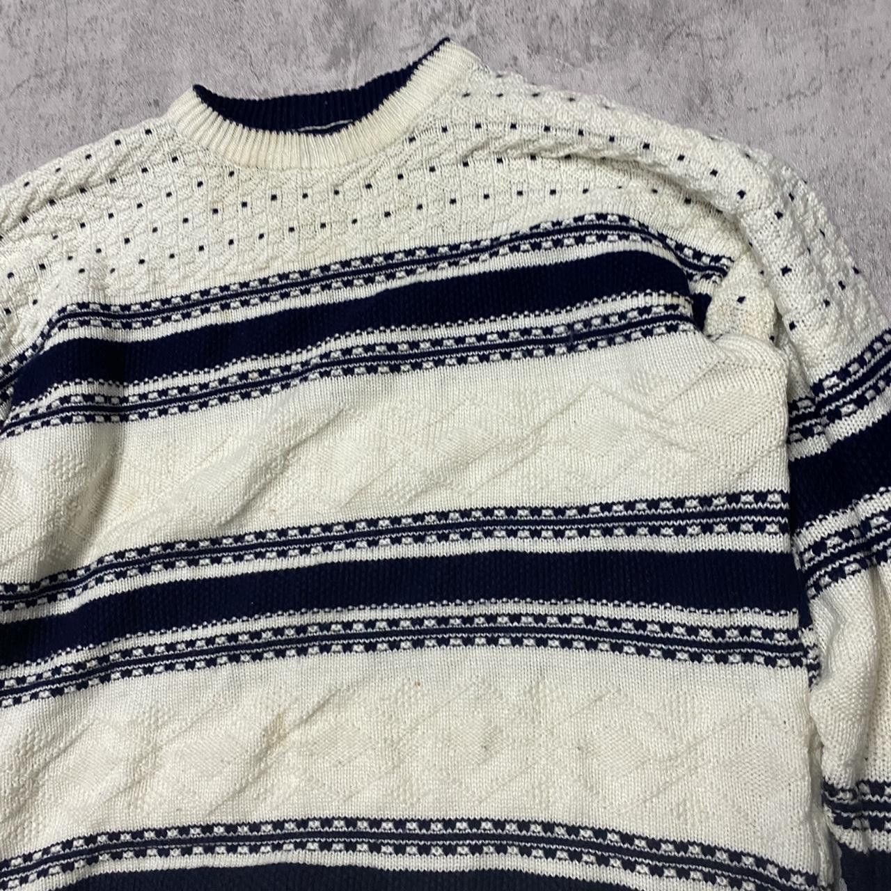 Other Cream and navy blue vintage 90s knit sweater knit #retro Size US M / EU 48-50 / 2 - 2 Thumbnail