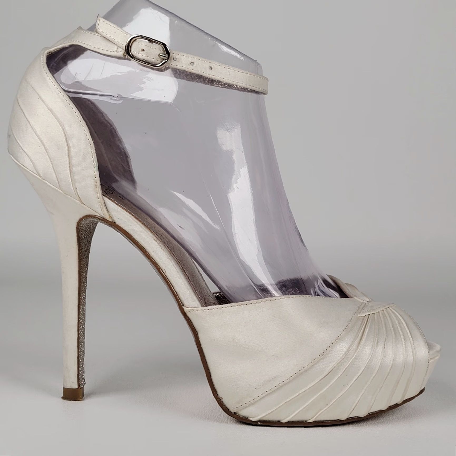 Adrianna Papell Adrianna Papell Women's Samoa Pump US 7 M Ivory Satin Peep Toe Stiletto Buckle Adjustable Strap Size US 7 / IT 37 - 3 Thumbnail