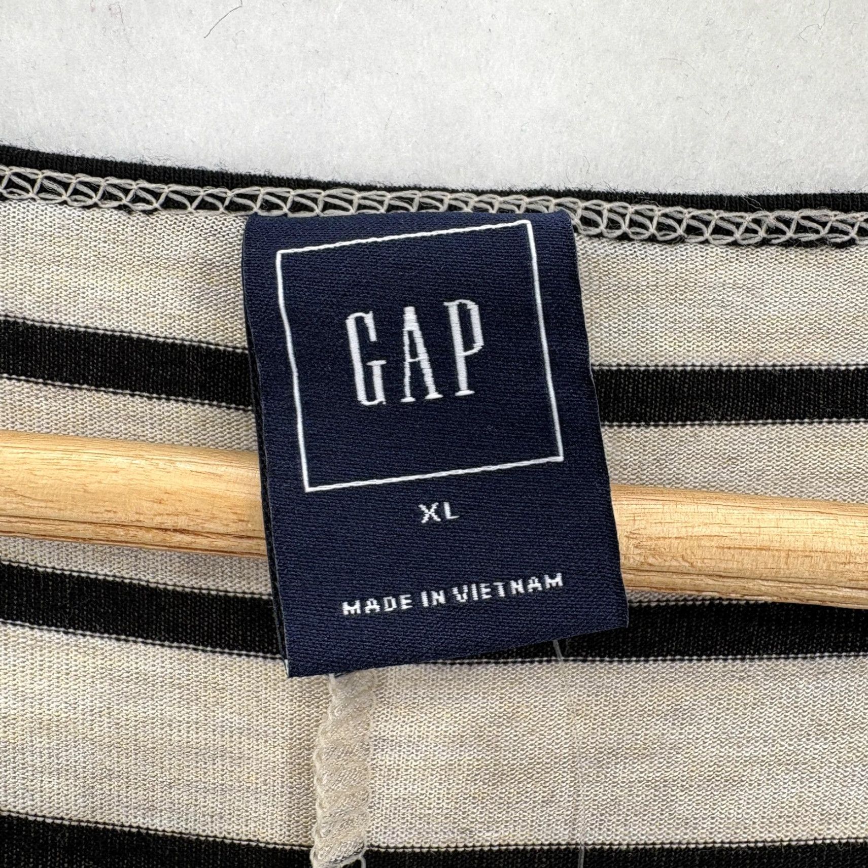 Gap Gap Shirt Womens XL Beige Oatmeal Stripe V Neck Tunic Top Long Sleeve Rayon NWT Size XL / US 12-14 / IT 48-50 - 4 Thumbnail