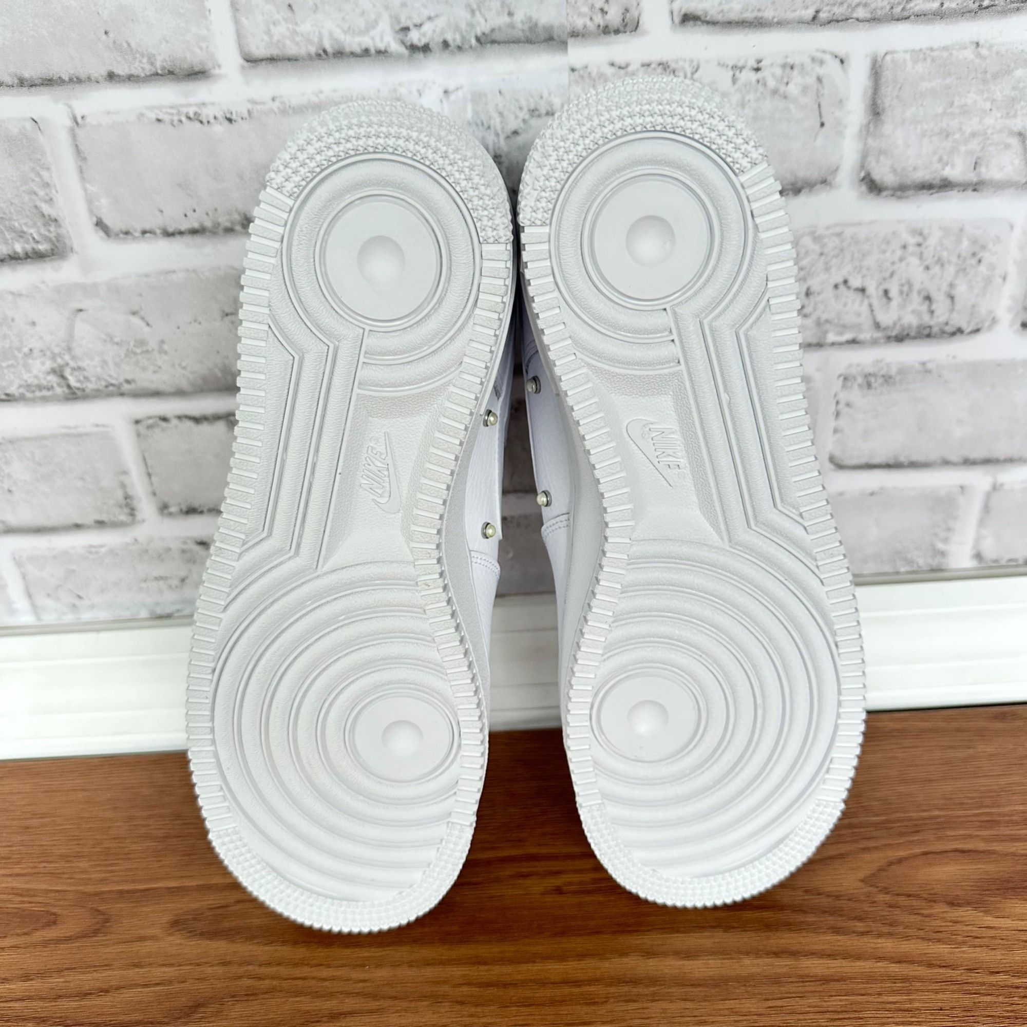 Rare Nike Air Force 1 Low '07 SE 10 Women's Shoes Pearl Whit