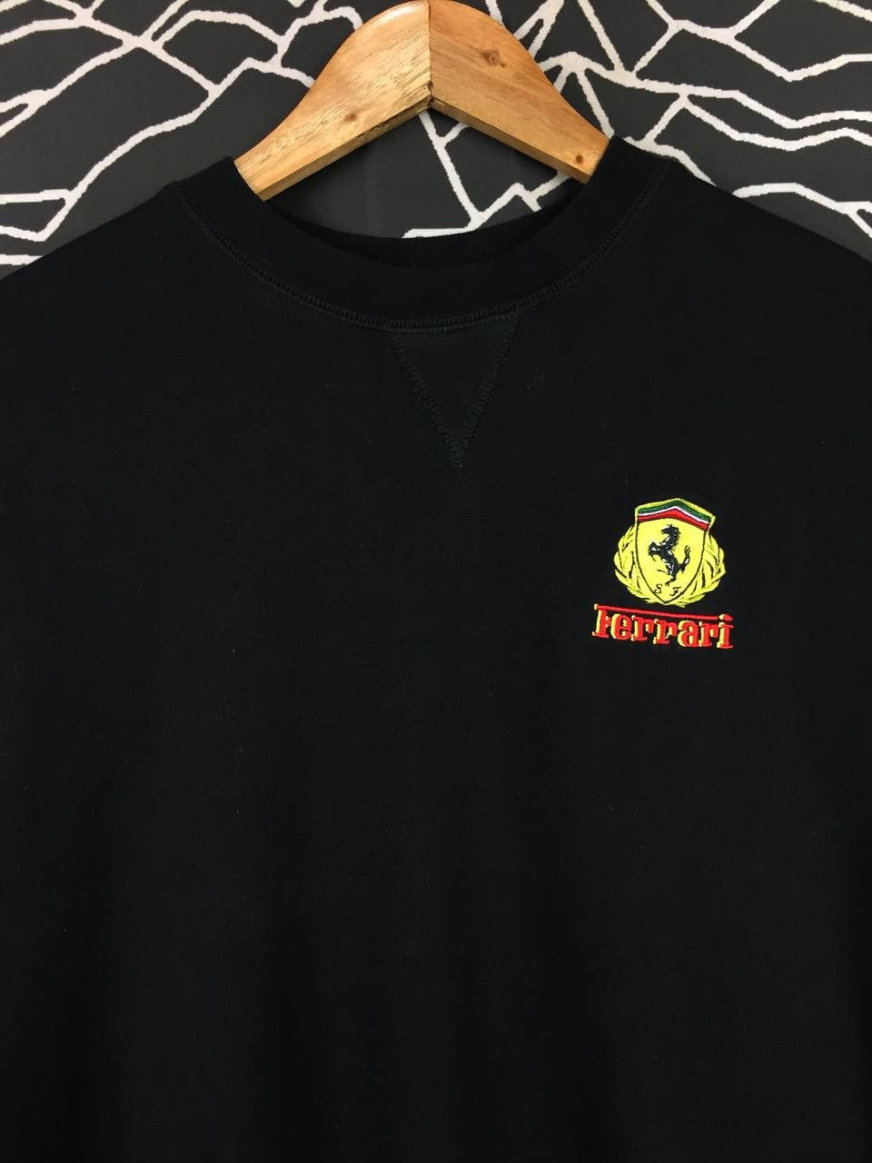 Ferrari Vtg Ferrari Magneti Marelli Embroidered Logo Sweatshirt Size US M / EU 48-50 / 2 - 3 Thumbnail