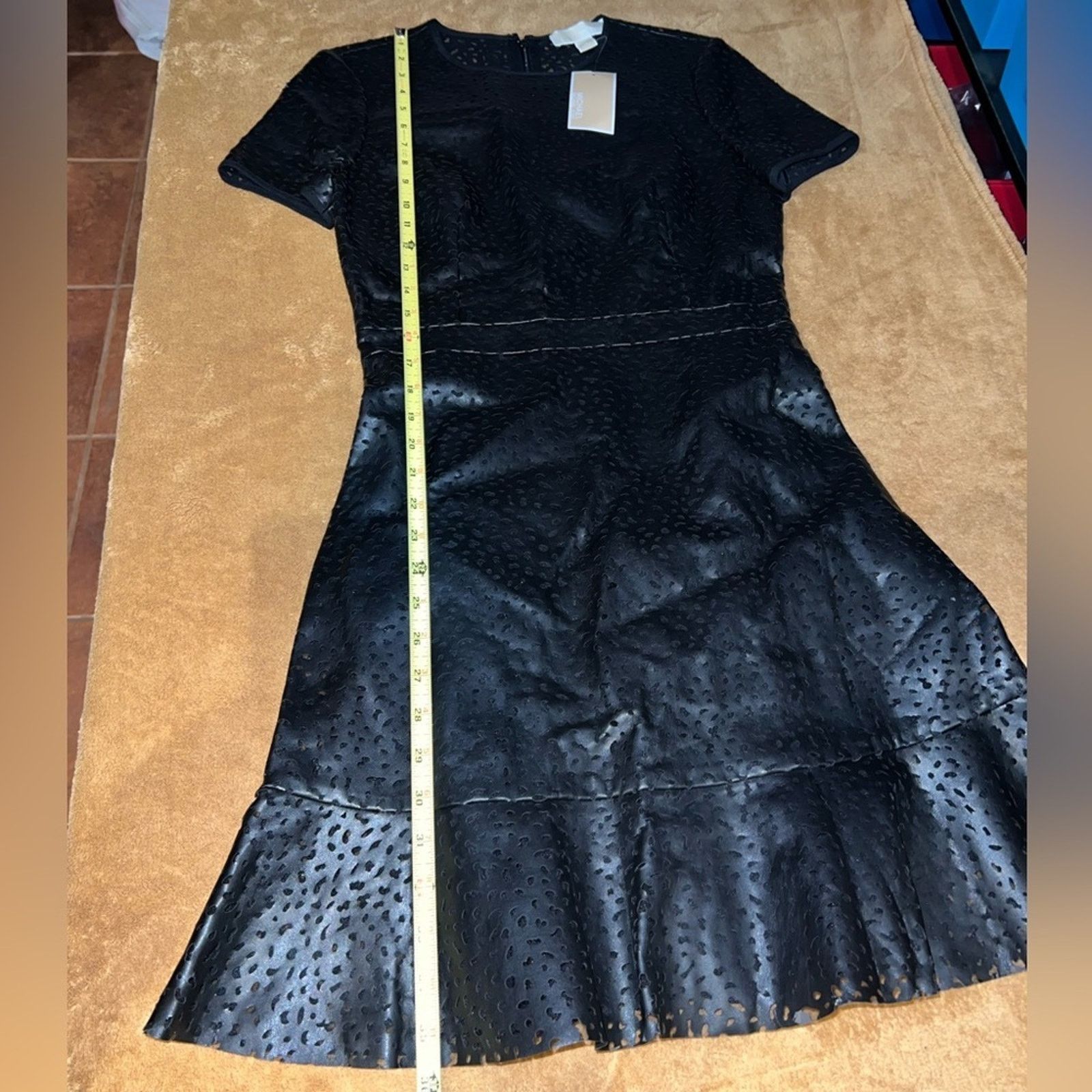 Michael Kors Michael Kors Black Dress A-Line Eyelet Trim Short Sleeve 4 Size S / US 4 / IT 40 - 7 Thumbnail