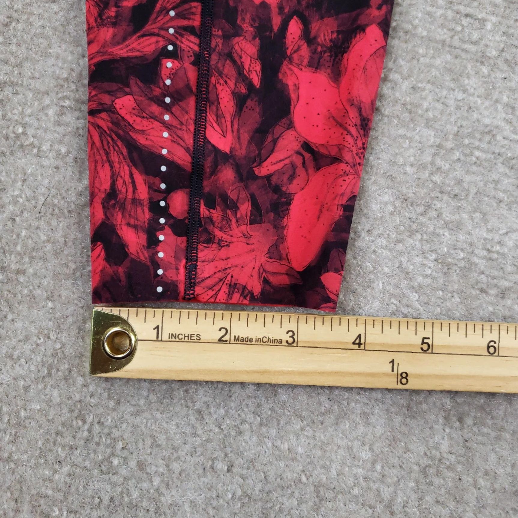 Lululemon Lululemon Leggings Womens 4 Red Floral High Rise Ankle 7/8 Pockets Reflective Activewear Yoga Running Gym 24 in Inseam Womens Size 27" / US 4 / IT 40 - 4 Thumbnail