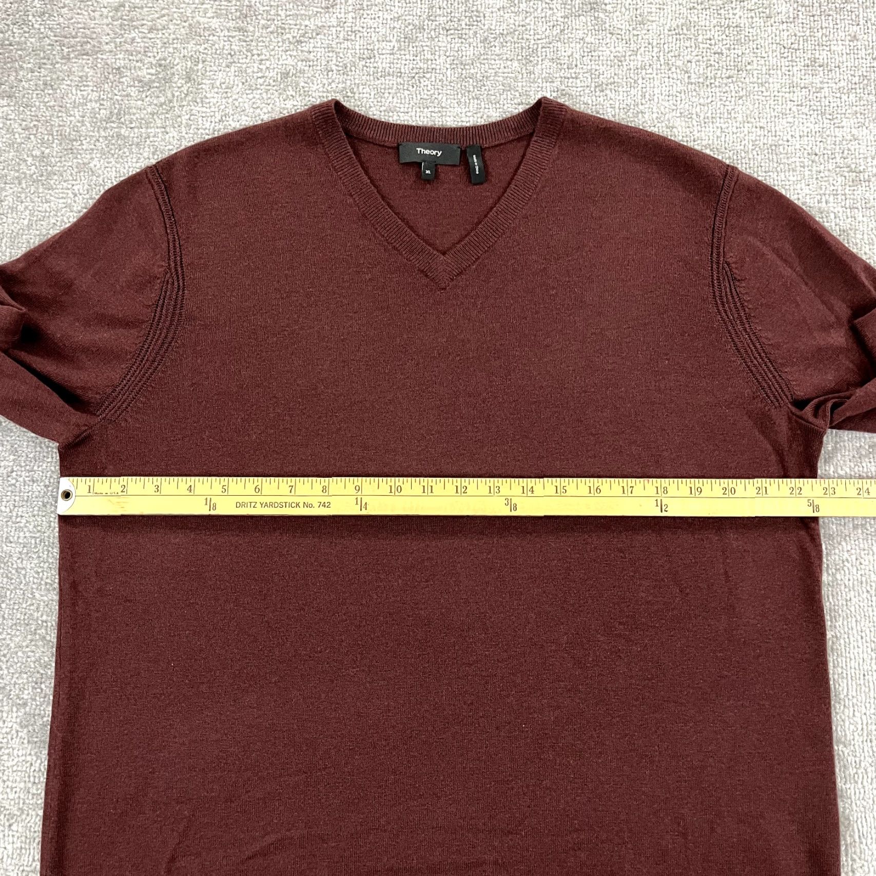Theory **Theory Men's XL Red Merino Wool Pullover V-Neck Knit Sweater** User: **Theory Men's XL Red Merino Wool Knit Pullover V-Neck Sweater** Size US XL / EU 56 / 4 - 6 Thumbnail