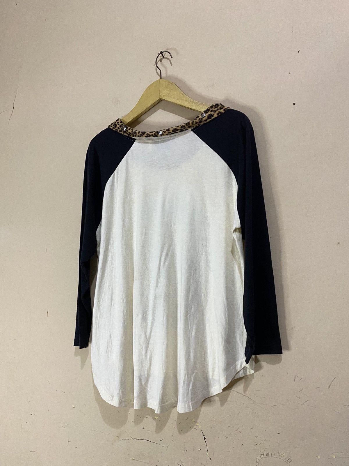 Beauty Beast Y2K RGY Japan Mighty Lion With Leopard Neck Long Sleeve Size M / US 6-8 / IT 42-44 - 11 Thumbnail