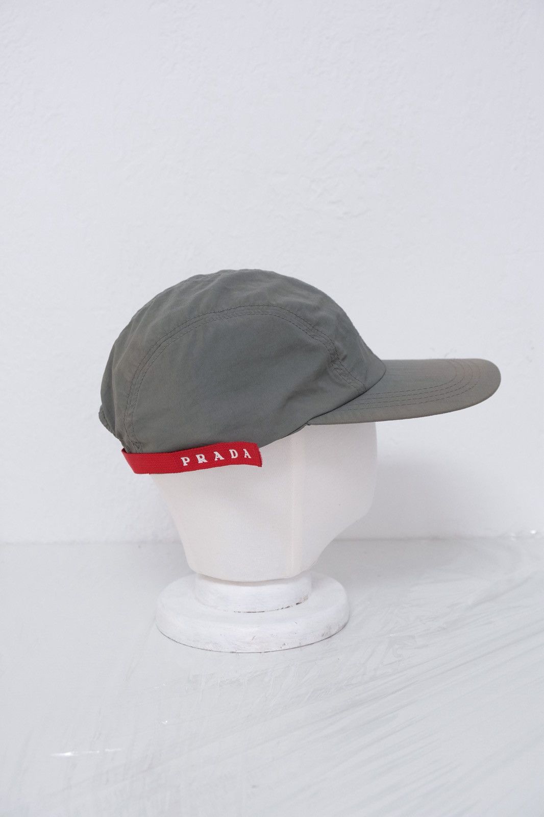 Prada Prada Linea Rossa Vintage Cap Size ONE SIZE - 1 Thumbnail