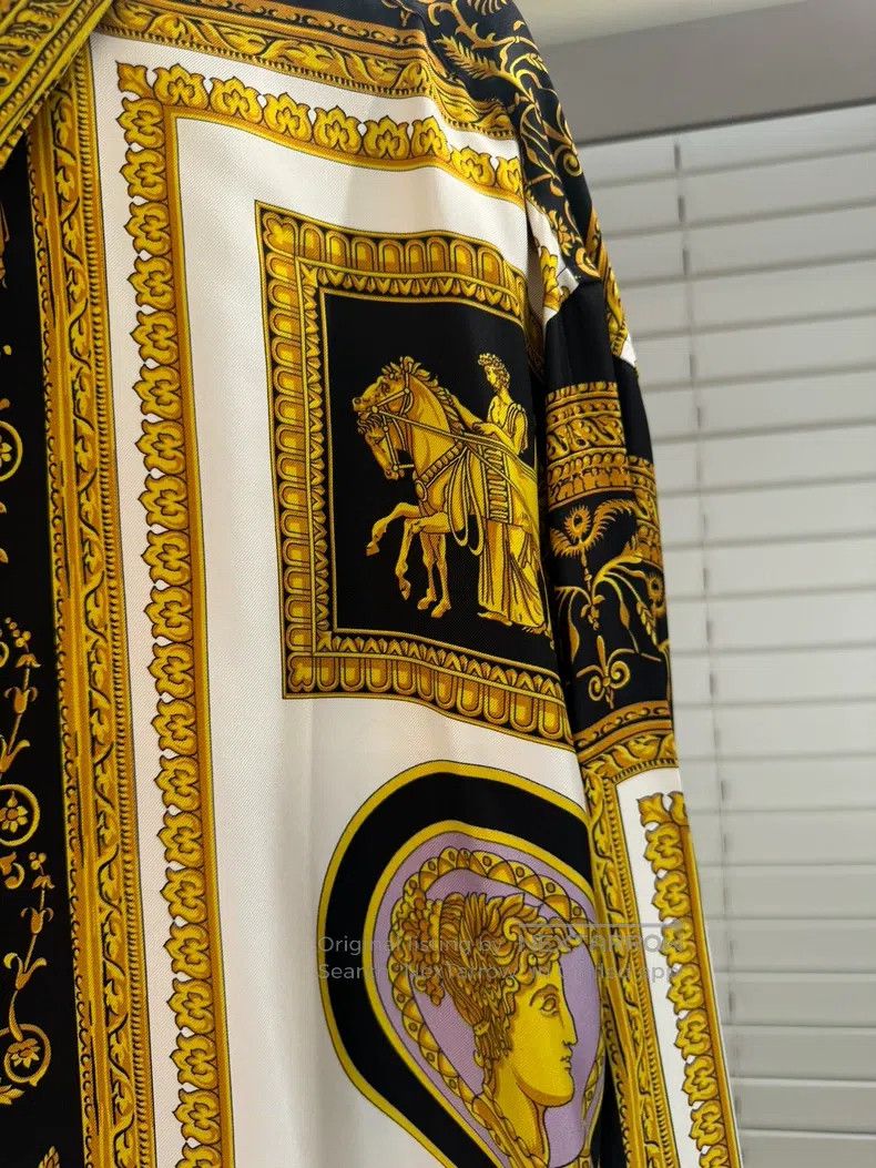 Versace Versace Shirt Size US S / EU 44-46 / 1 - 8 Thumbnail
