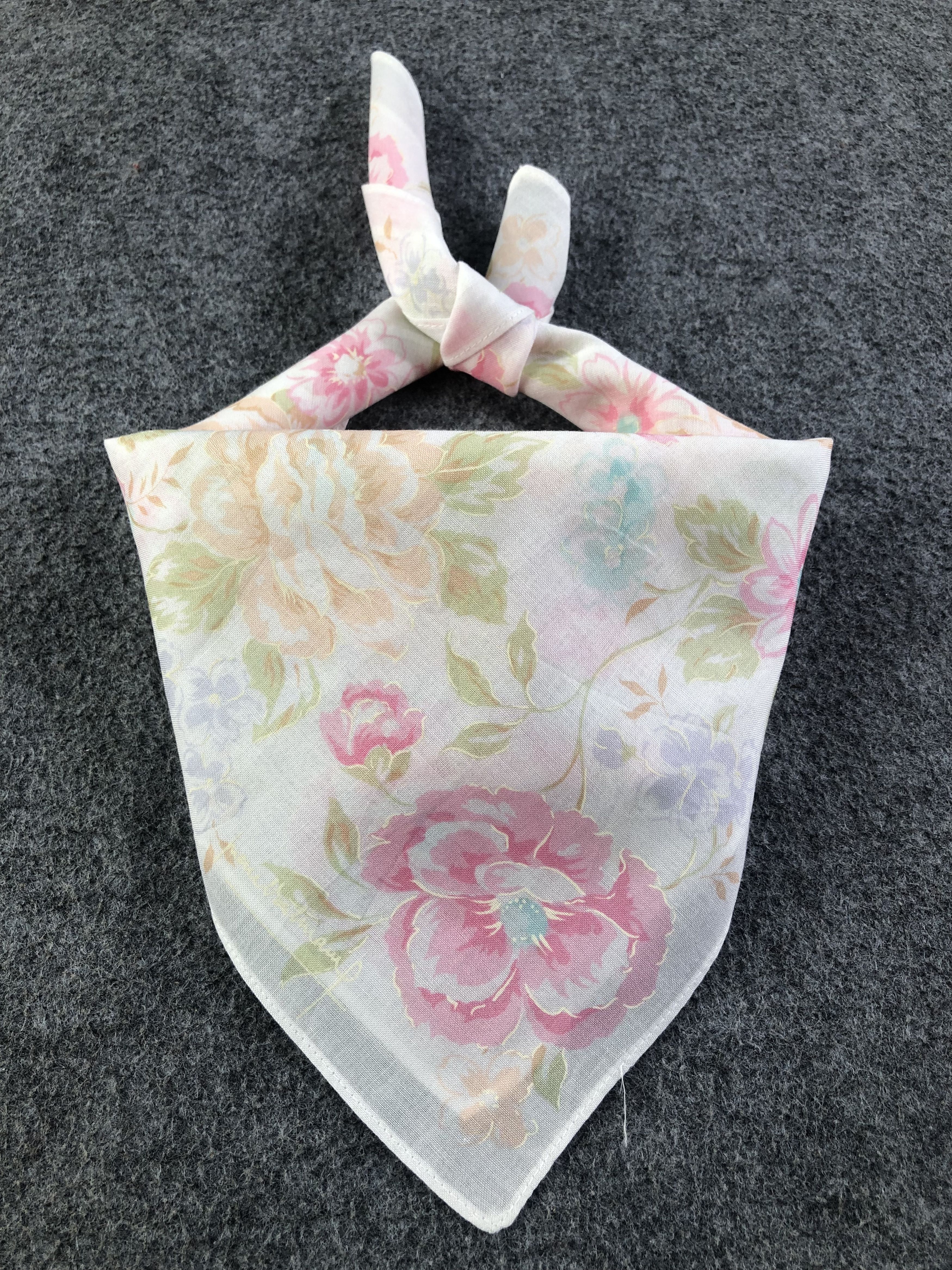 Pierre Balmain Pierre Balmain Handkerchief / Bandana / Neckerchief Size ONE SIZE - 2 Thumbnail