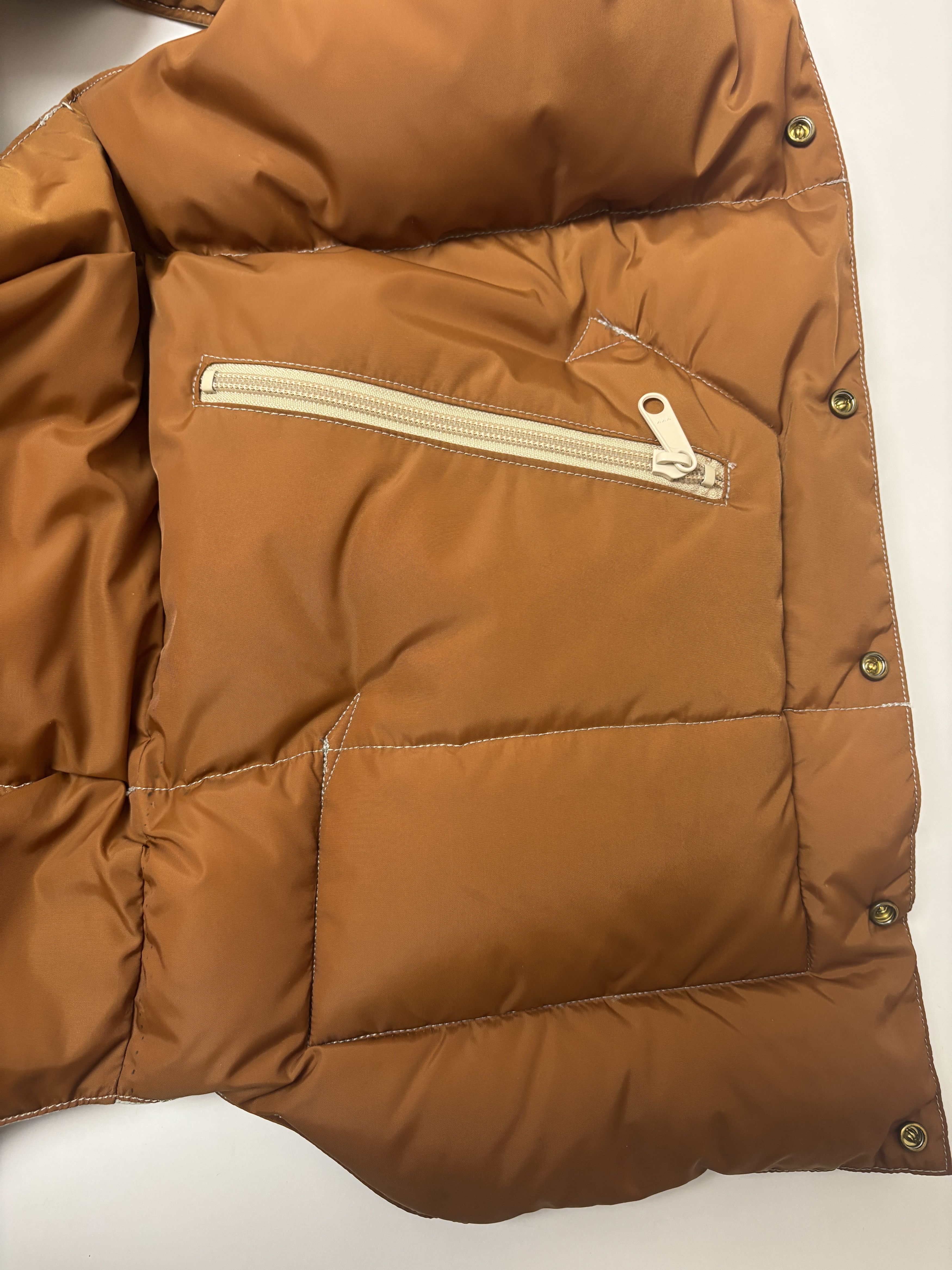 Rocky Mountain Featherbed Rocky Mountain Featherbed Vest Grey Leather Yoke Size 42 Size US L / EU 52-54 / 3 - 11 Thumbnail