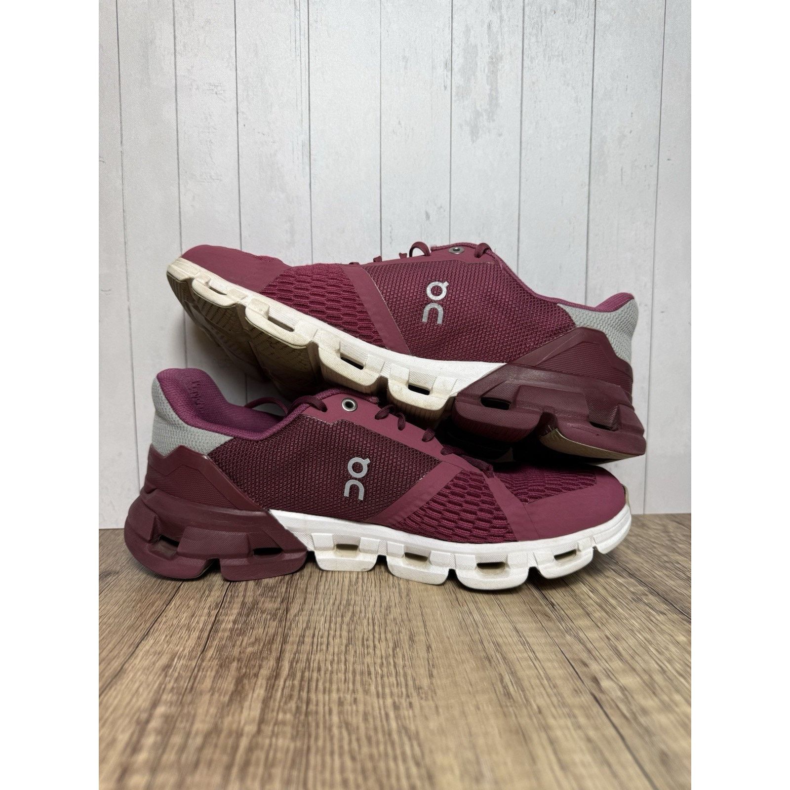 On On Running Women's Cloudflyer Helion Running Purple Sz 9W Size US 9 / IT 39 - 5 Thumbnail