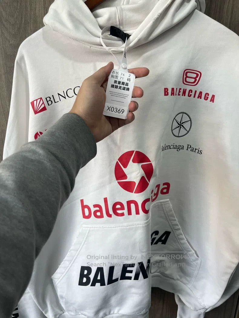 Balenciaga Balenciaga Racing Slogan Barrage Lettering Logo Hoodie Size US M / EU 48-50 / 2 - 9 Thumbnail