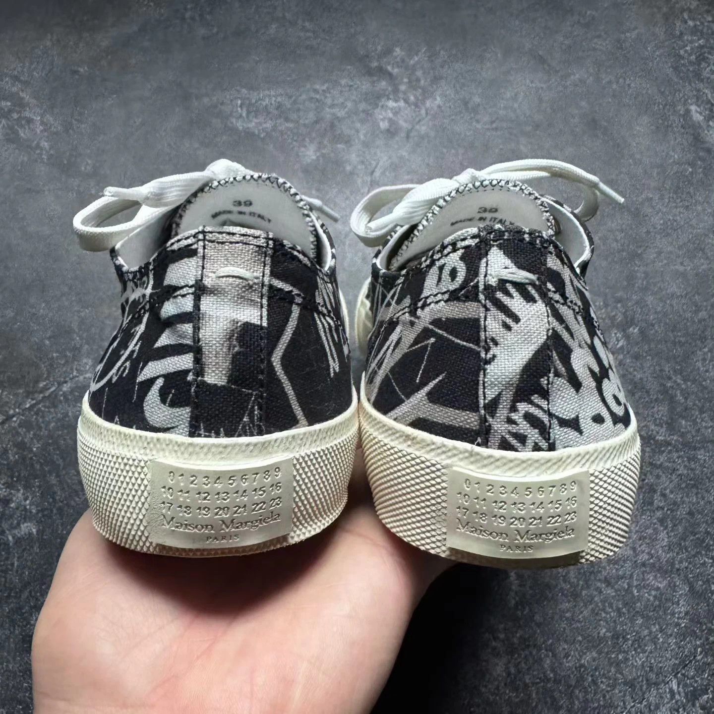 Maison Margiela Maison Margiela Tabi Doodle Sneaker 39 Mint Size US 6 / EU 39 - 3 Thumbnail