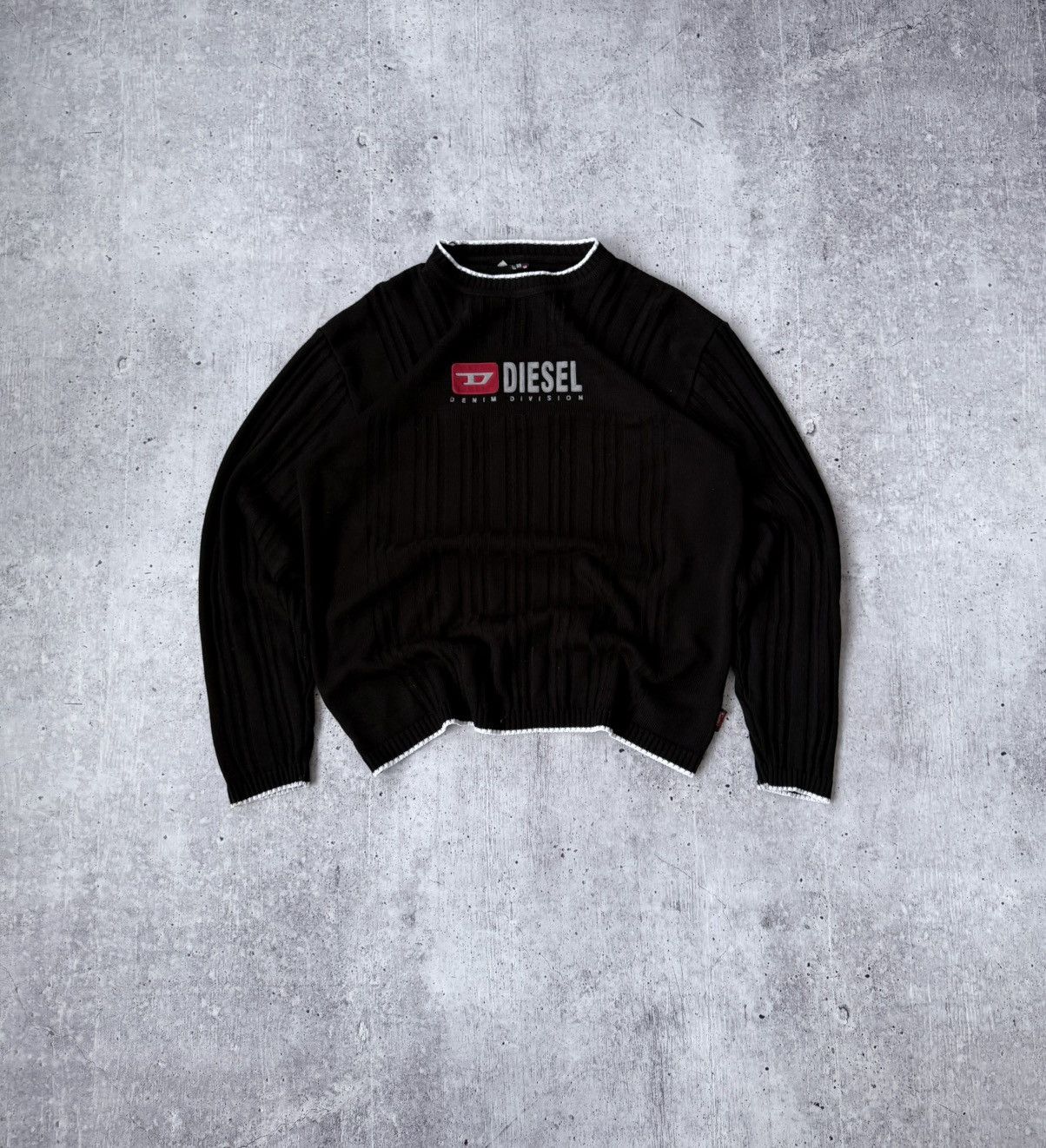 Diesel × Vintage Diesel Vintage Big Logo Y2K Sweater Size US XL / EU 56 / 4 - 1 Thumbnail