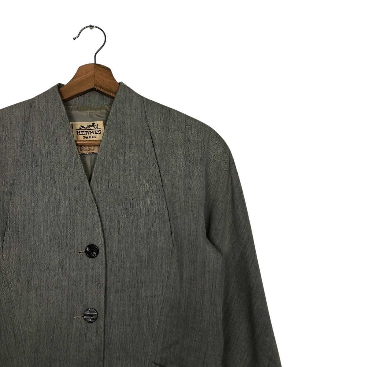 Hermes 🔥VINTAGE CROPPED BUTTON JACKET HERMES PARIS RICH GREY Size S / US 4 / IT 40 - 8 Thumbnail