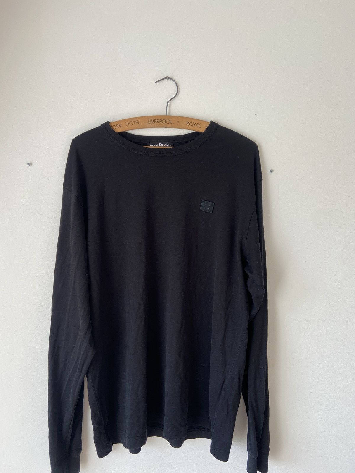 Acne Studios Acne Studios Black Long Sleeve size L Size US L / EU 52-54 / 3 - 1 Thumbnail