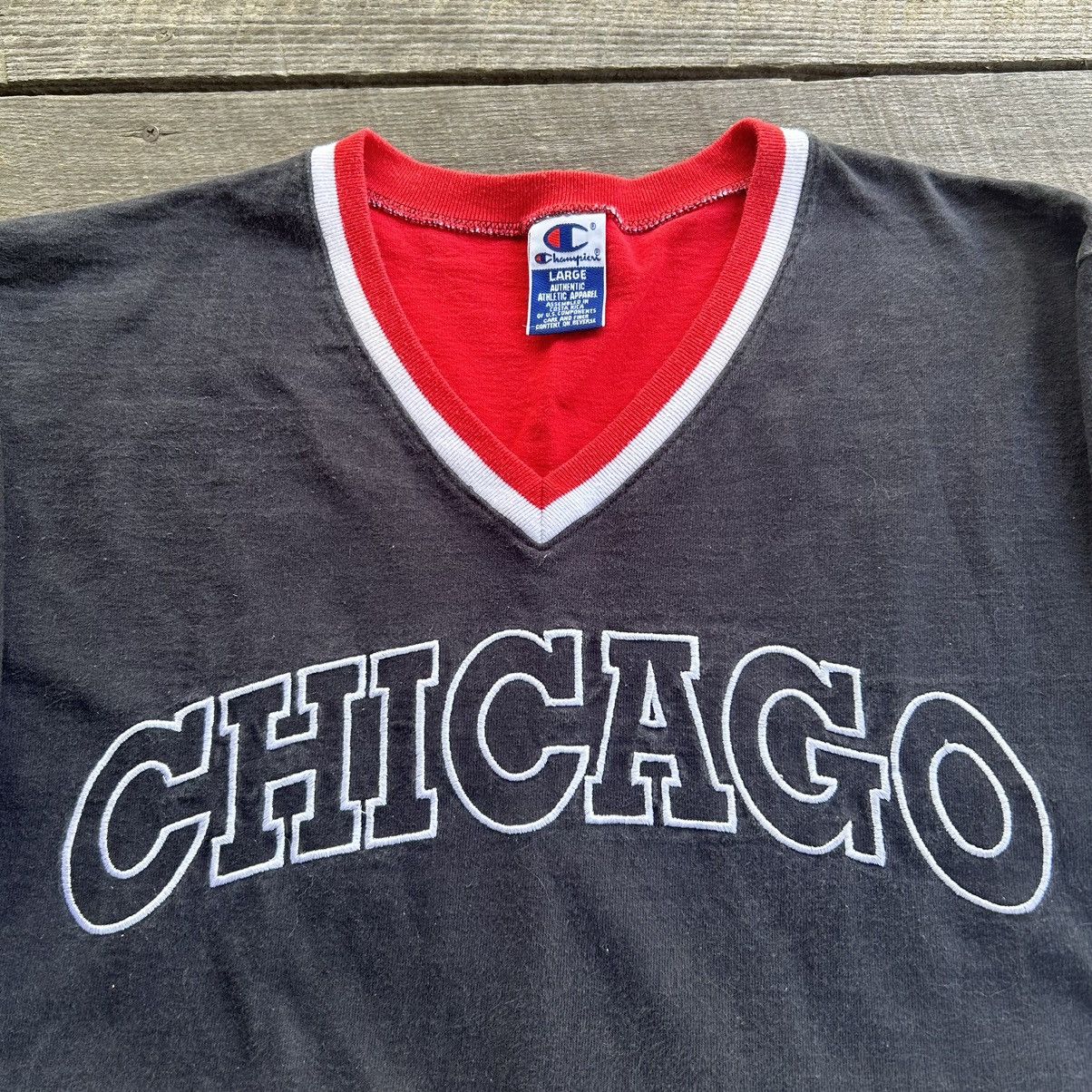 Champion × NBA × Vintage Vintage 90s Champion Chicago Bulls Warm Up Shooting Shirt Size US L / EU 52-54 / 3 - 10 Thumbnail