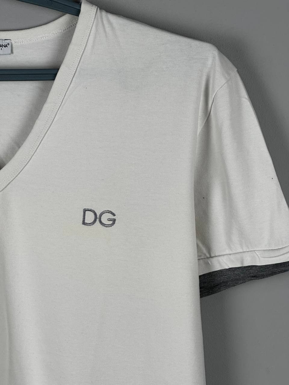 Dolce & Gabbana Dolce & Gabbana V Neck Logo White T-Shirt Size US M / EU 48-50 / 2 - 4 Thumbnail