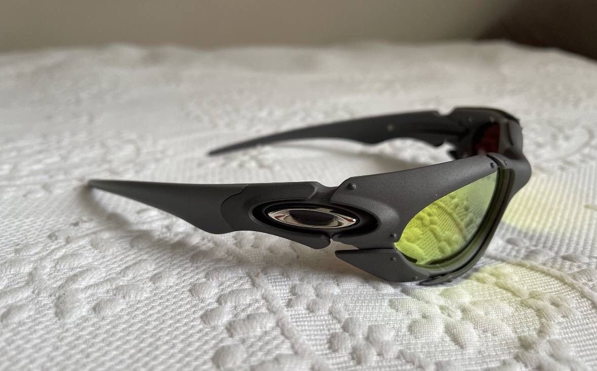 Oakley plate sunglasses online