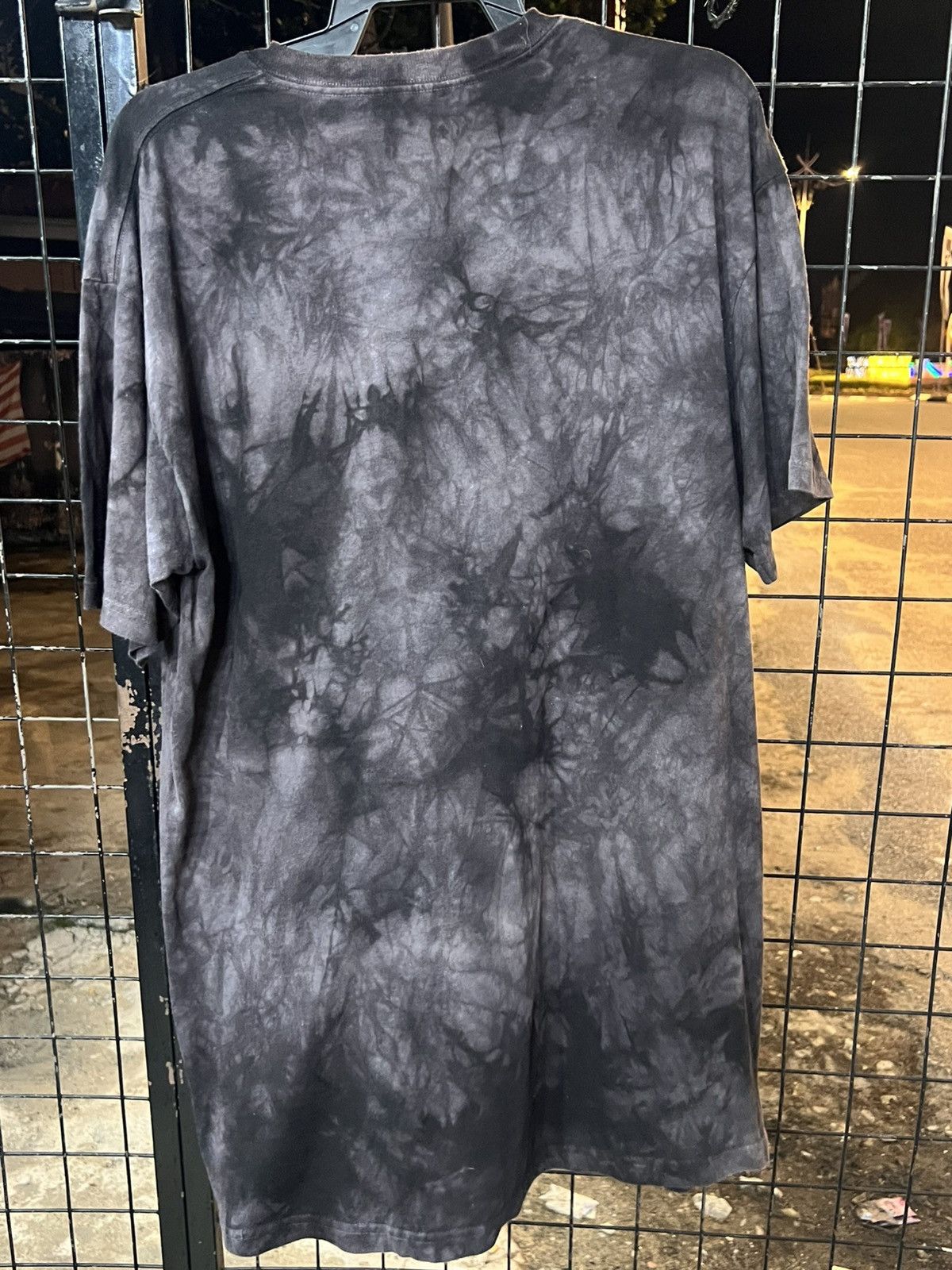 The Mountain × Vintage The mountain pit bulls they will steal Size US L / EU 52-54 / 3 - 5 Thumbnail