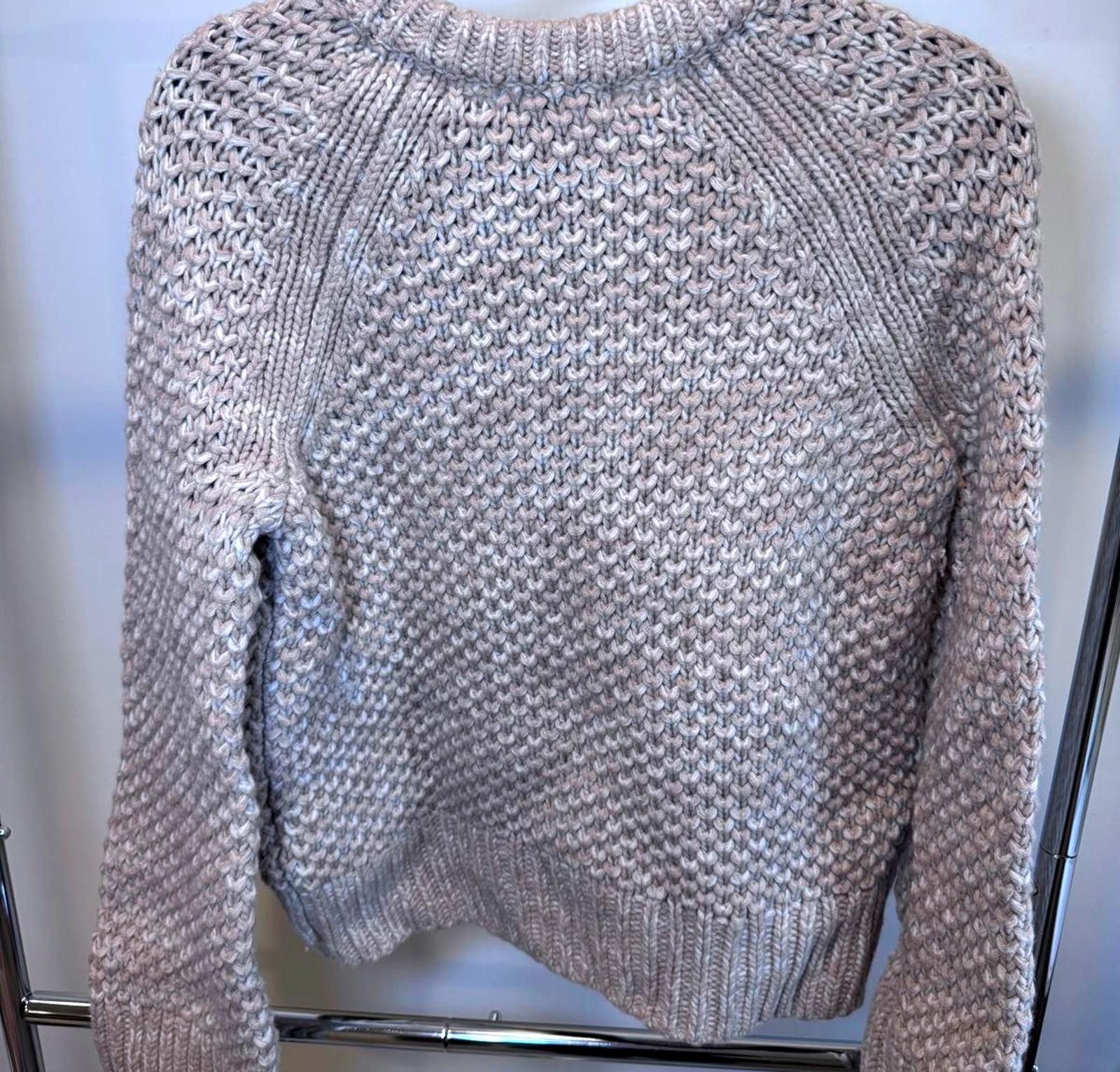 Banana Republic Cozy Knit Sweater by Banana Republic - Size M Size M / US 6-8 / IT 42-44 - 2 Thumbnail