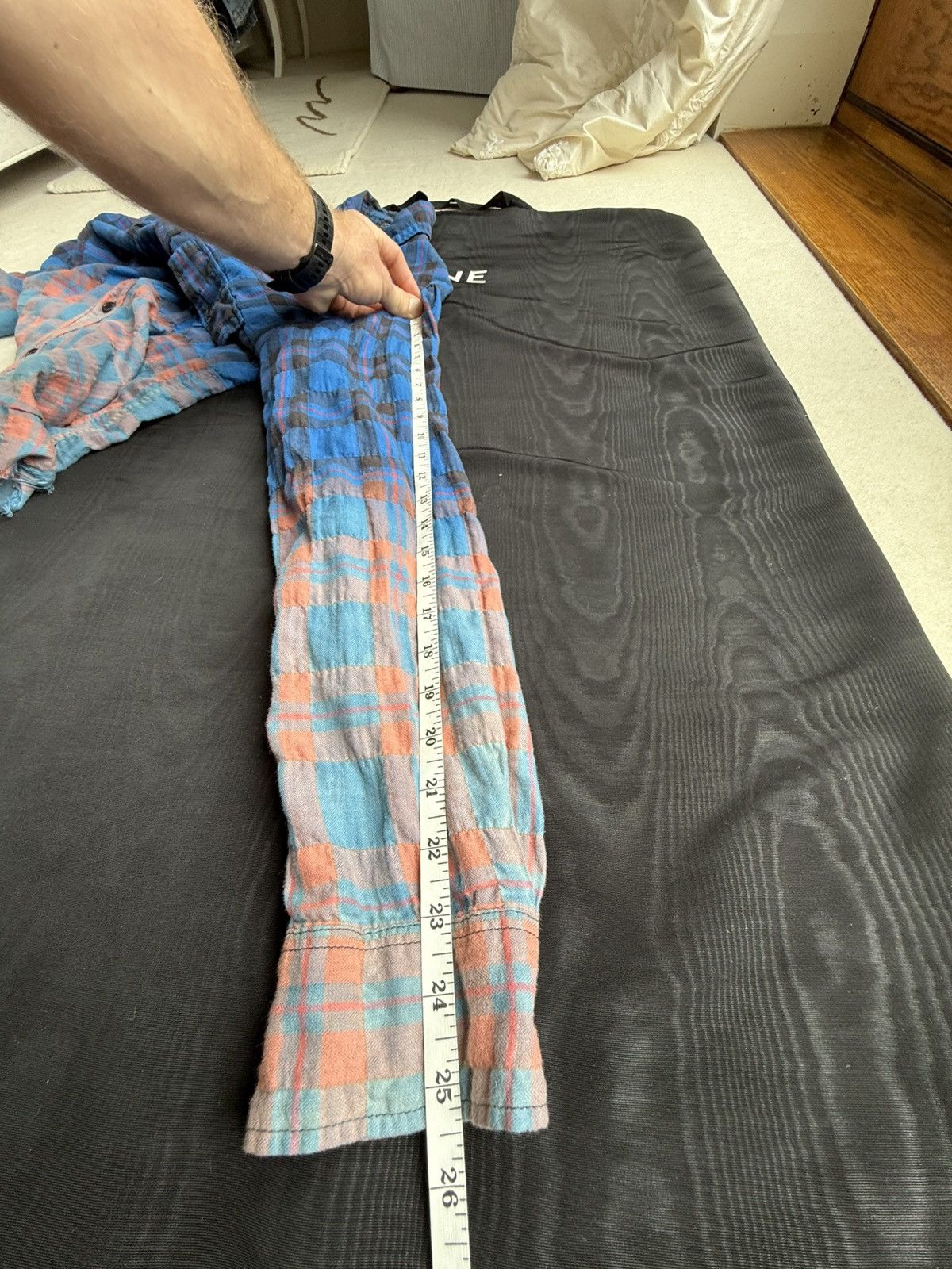 Hedi Slimane × Saint Laurent Paris SS16 Grail Saint Laurent Surf sound bleached flannel pink Size US L / EU 52-54 / 3 - 7 Thumbnail