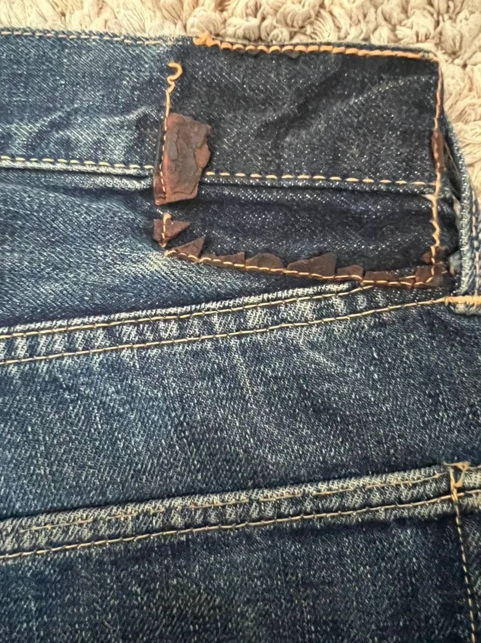Levi's Levis BigE Hidden Rivet Leather Patch Circa 1952 Size US 33 - 9 Thumbnail