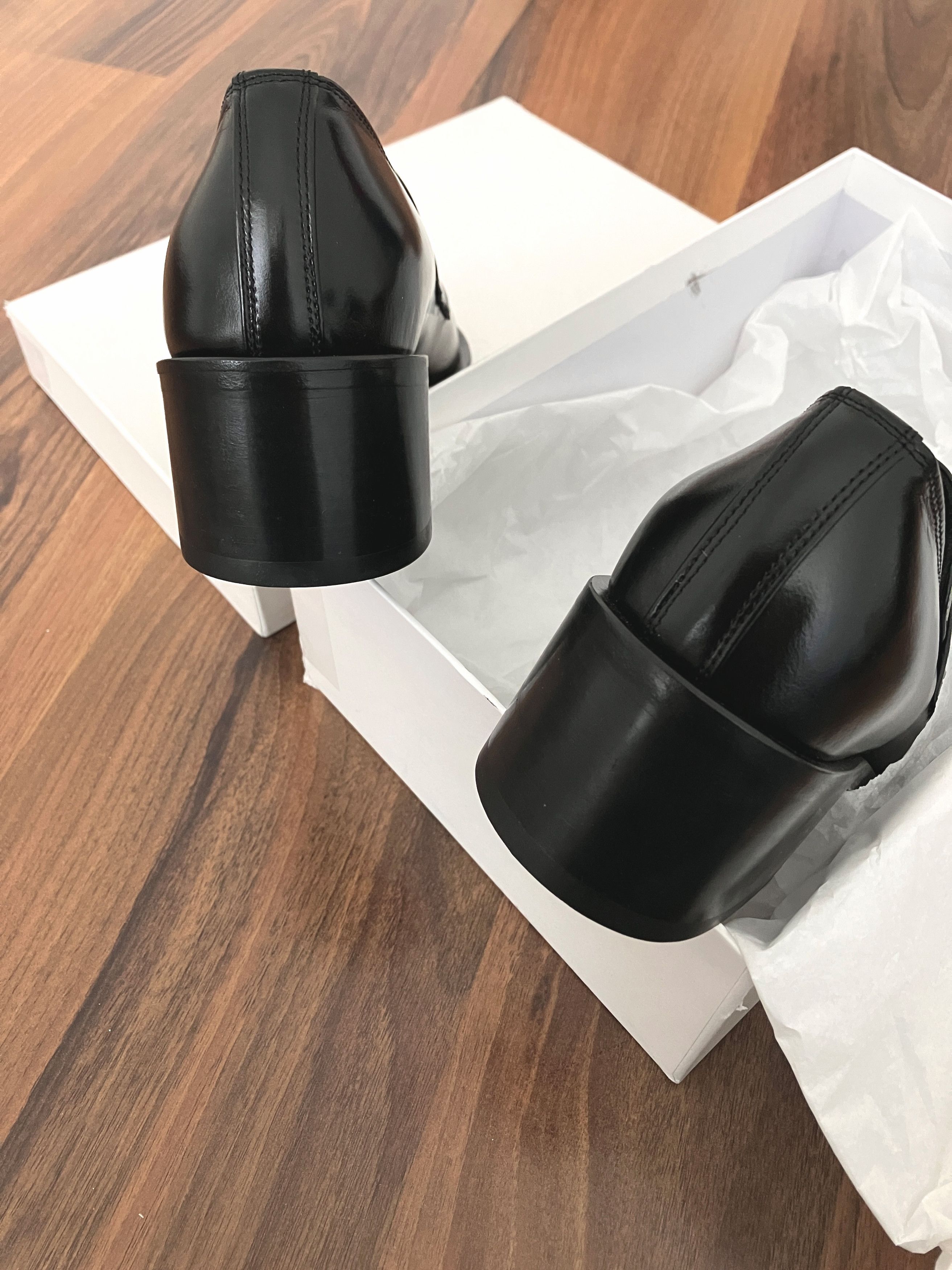 AMOMENTO Amomento Black Round Penny Loafers Unisex Size US 7 / EU 40 - 3 Thumbnail
