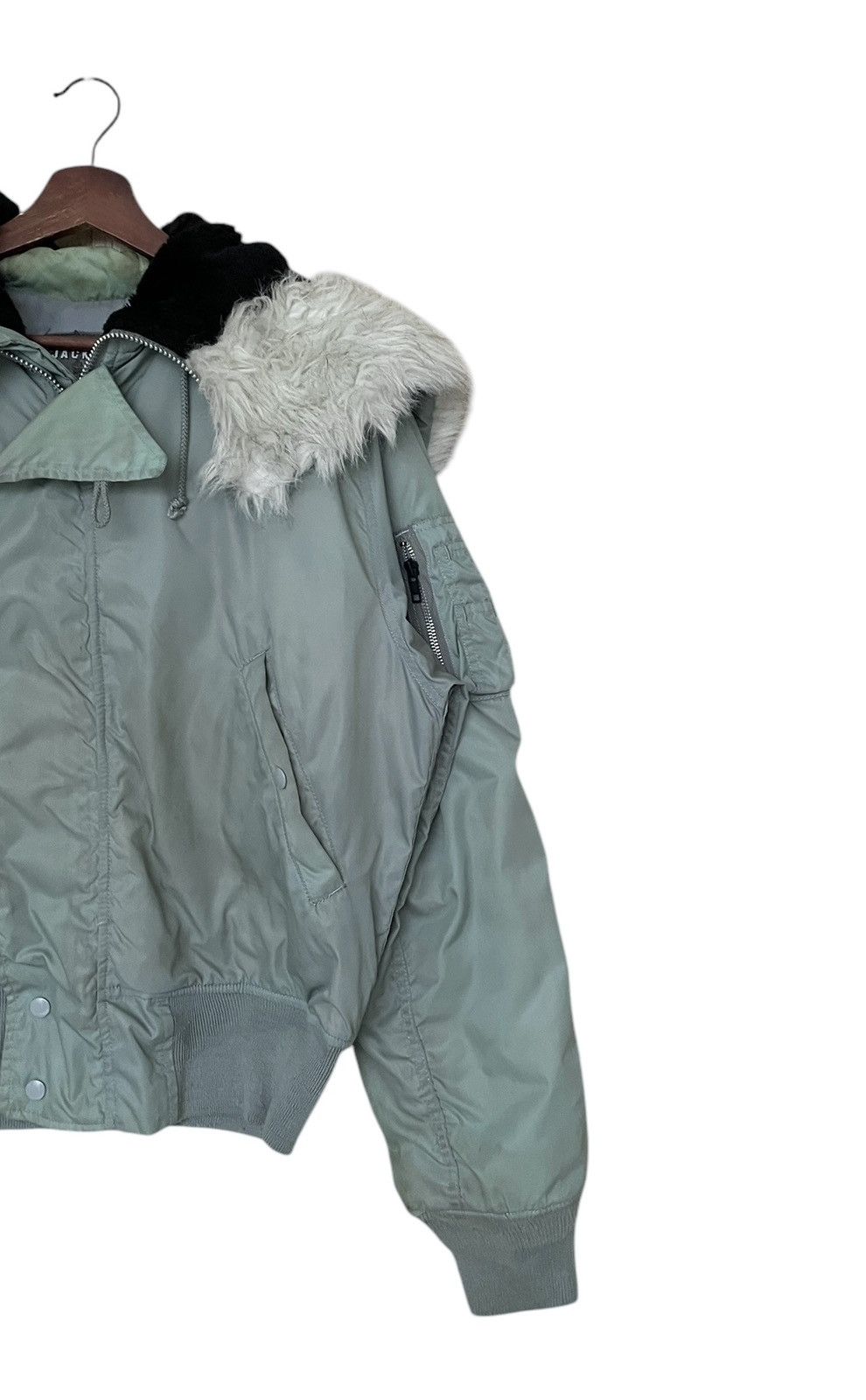 Vintage Vintage Brand Flight Jacket N-2B Short Waisted Parka 1990s Size US M / EU 48-50 / 2 - 6 Thumbnail