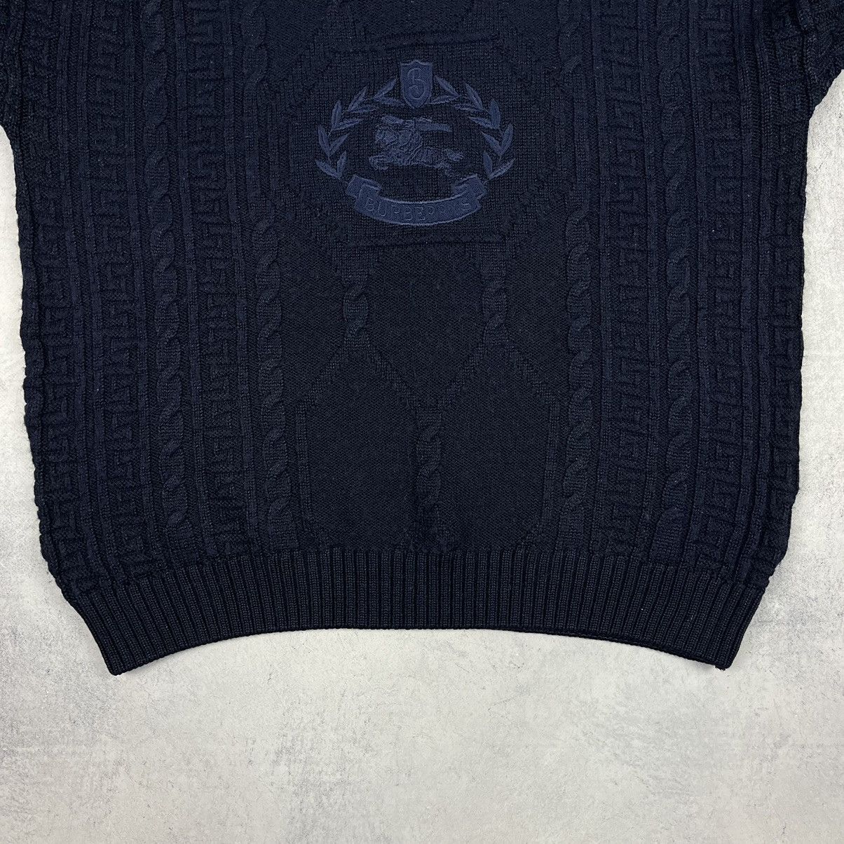 Burberry Vintage Burberry knit big logo wool sweater 90’s Size US M / EU 48-50 / 2 - 7 Thumbnail
