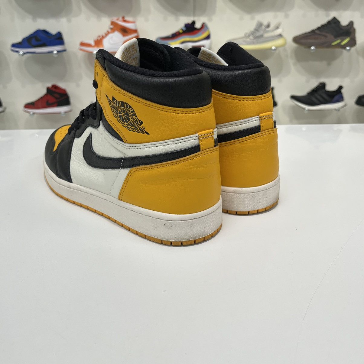 Nike Air Jordan 1 Retro High OG Taxi Size US 12 / EU 45 - 3 Thumbnail