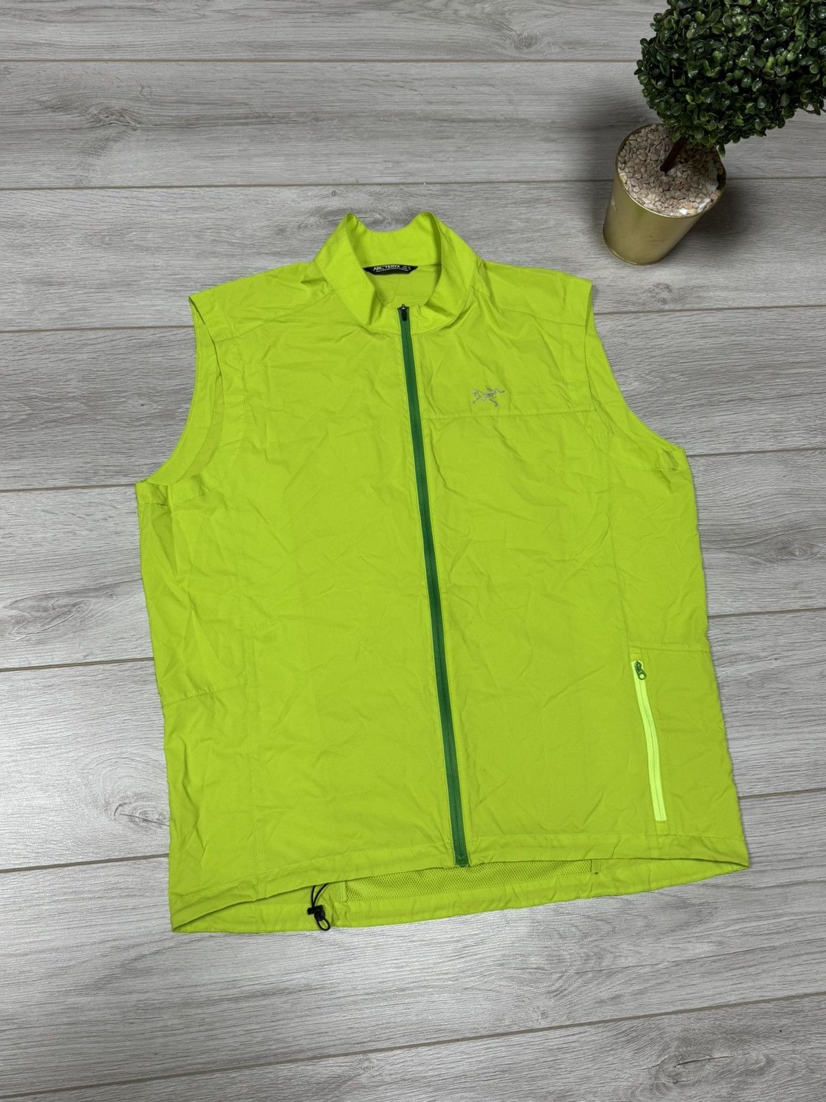 Arc'teryx Arcteryx nylon vest bird logo mesh Size US XL / EU 56 / 4 - 1 Thumbnail