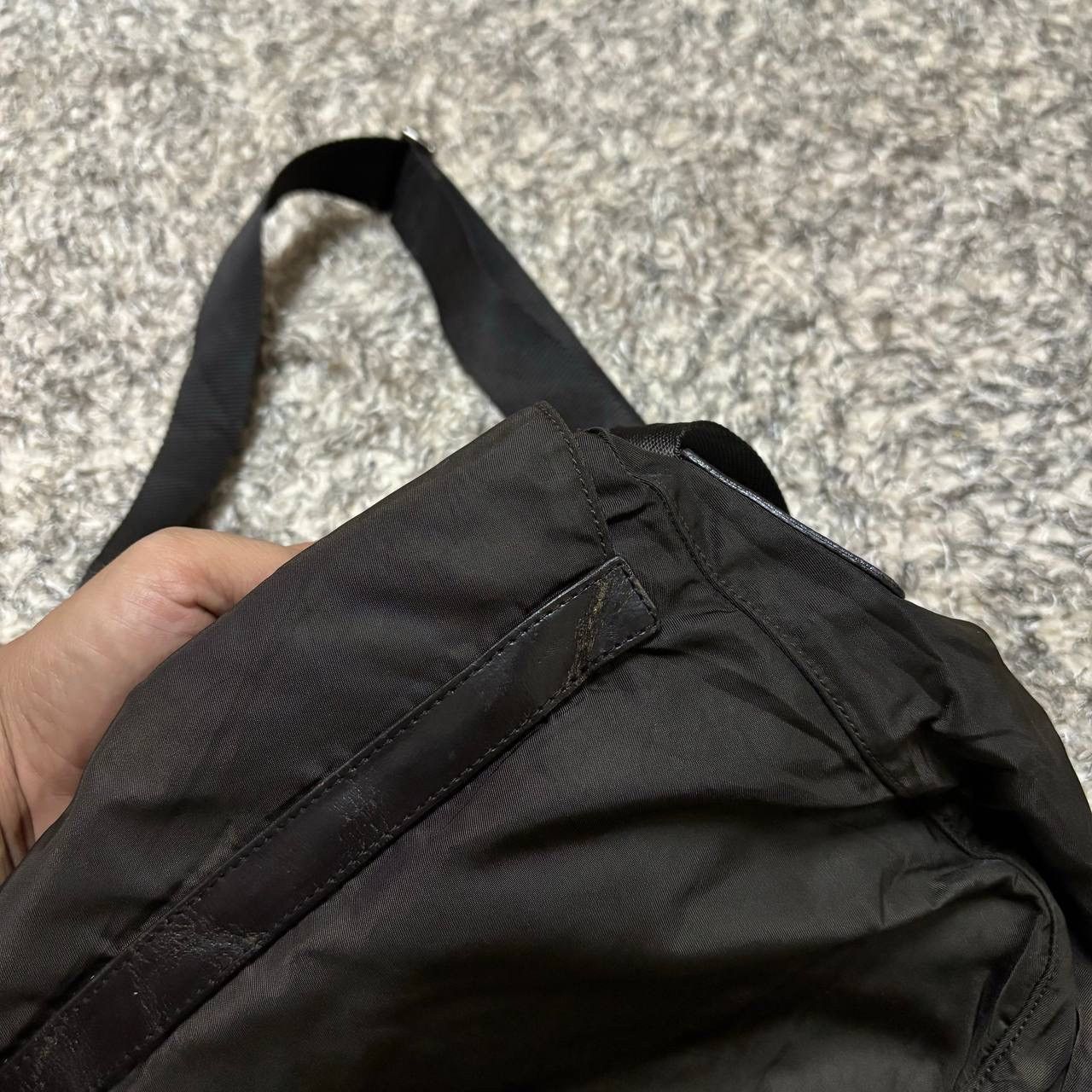 Prada Vtg Prada Vela Nylon Messenger Bag Black Buckle Crossbody Size ONE SIZE - 14 Thumbnail
