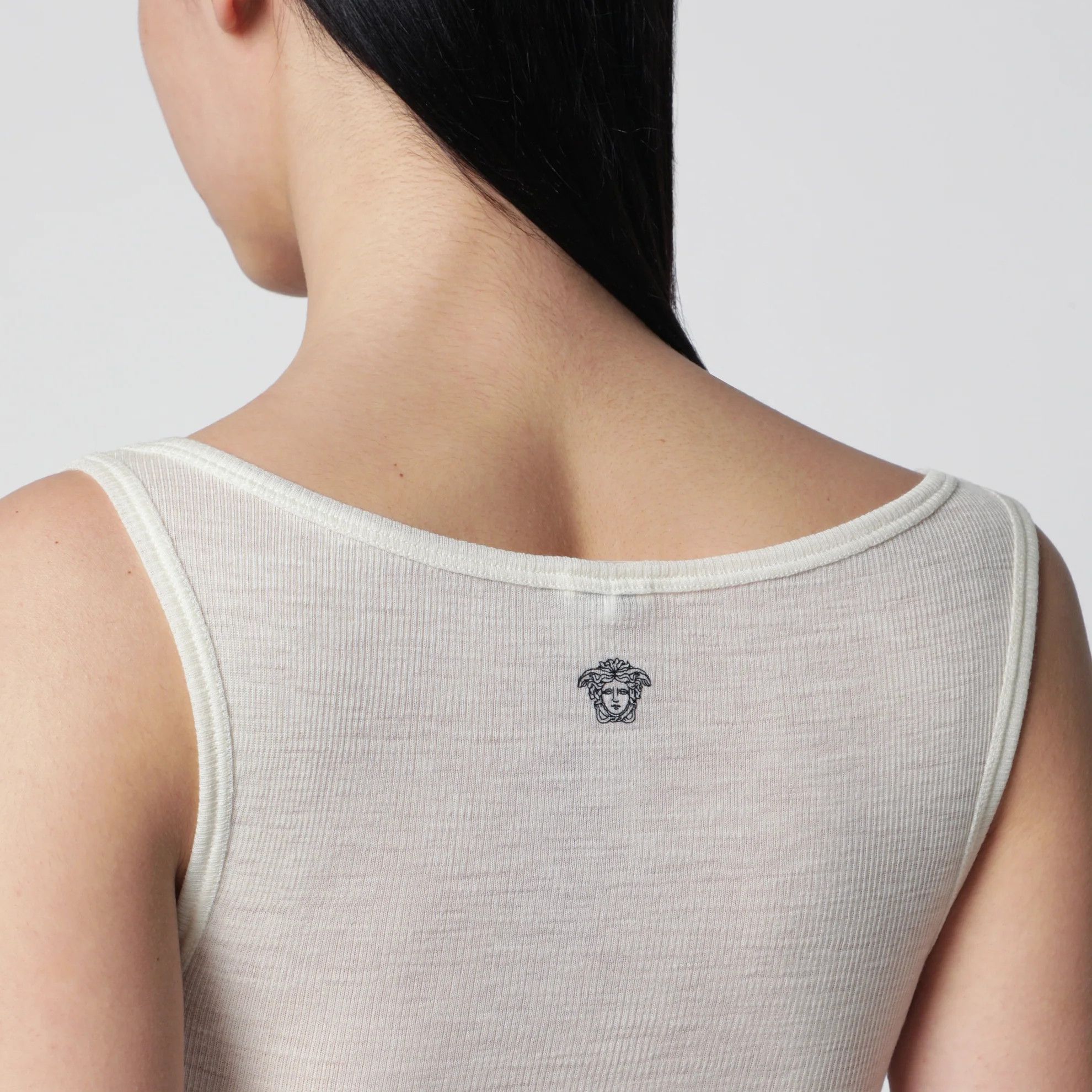 Versace o1d2blof0426 Wool Tank Top in Cream Size M / US 6-8 / IT 42-44 - 5 Thumbnail