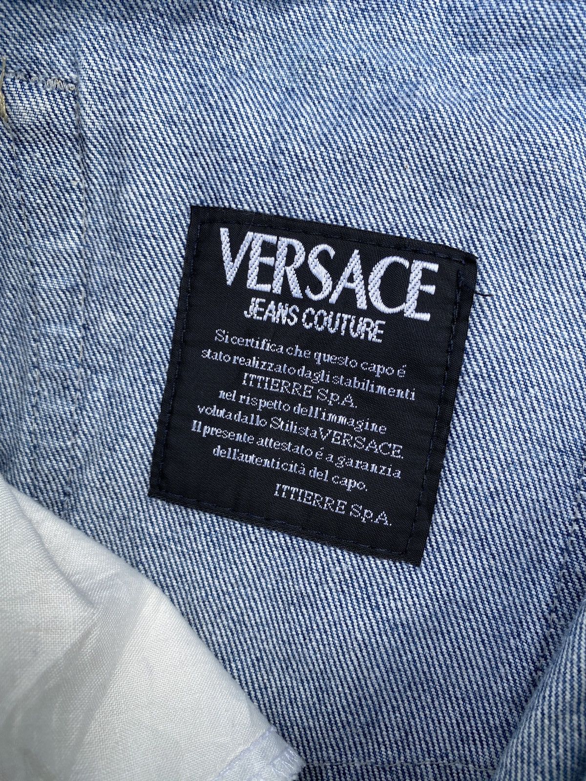 Versace × Versace Jeans Couture × Vintage 1990s - Vintage Versace Jeans Couture Washed Blue Jeans Size US 28 / EU 44 - 24 Thumbnail