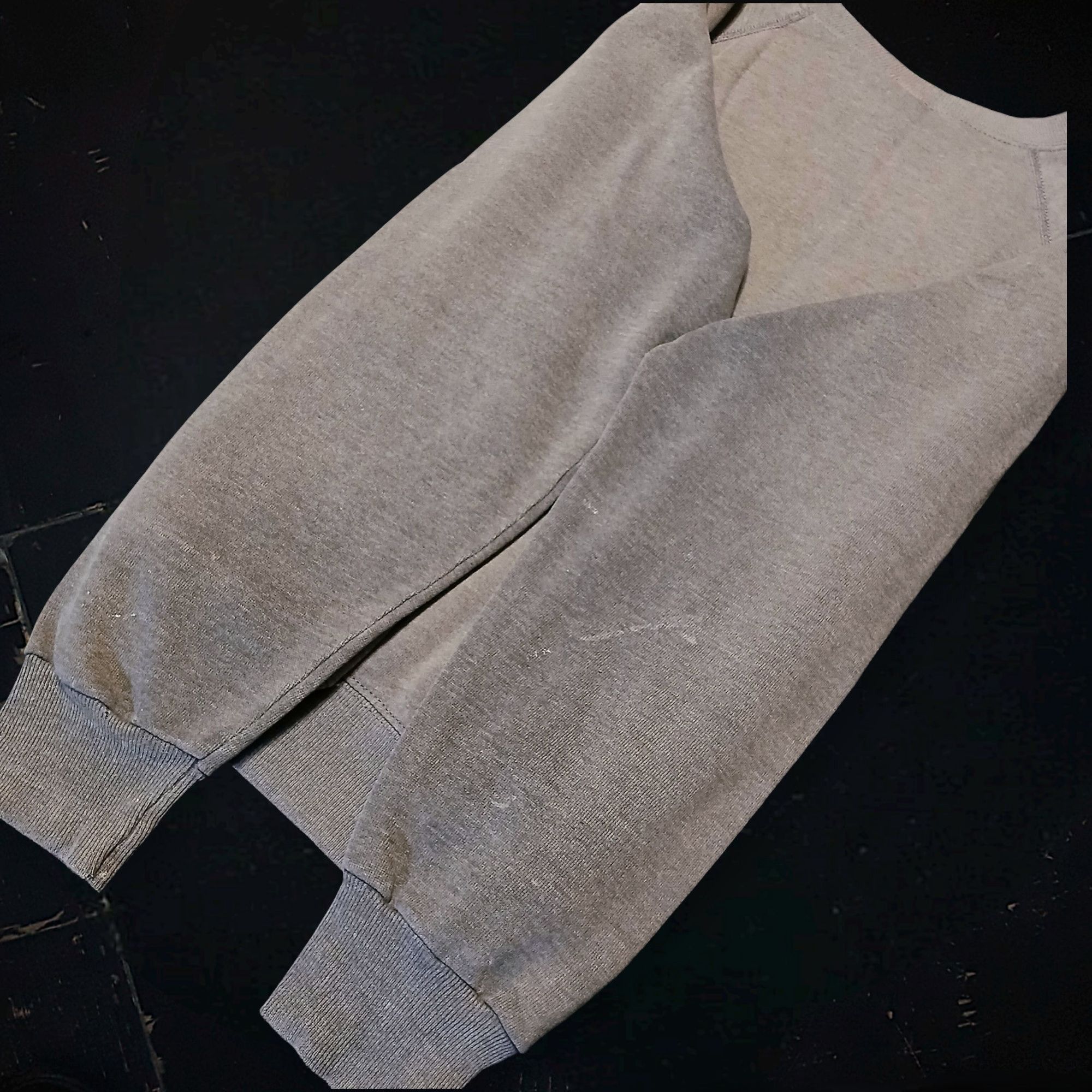 Lee Vtg 90s Lee Gray Sun Faded Raglan Crewneck Sweatshirt XL USA Size US XL / EU 56 / 4 - 5 Thumbnail