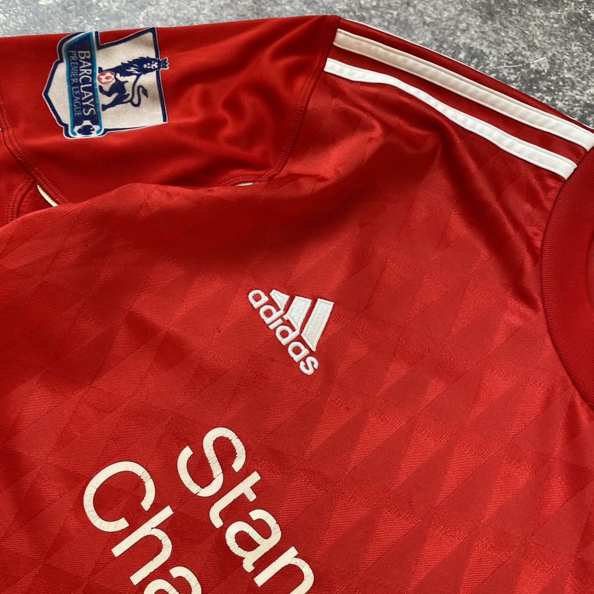 Other Vintage Adidas Liverpool 2010 Home soccer jersey Size US XL / EU 56 / 4 - 5 Thumbnail