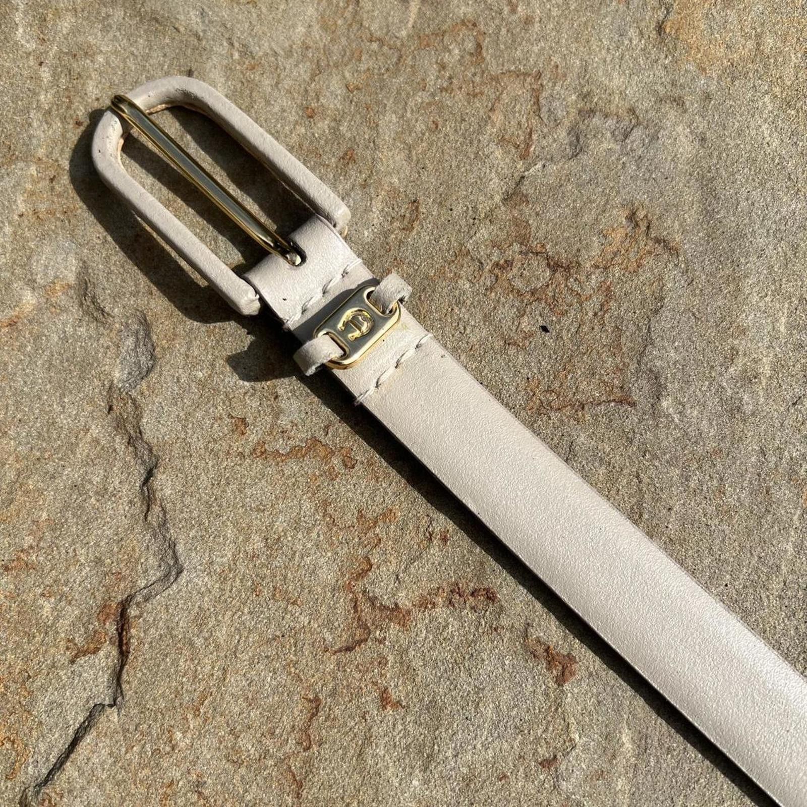 Etienne Aigner Vintage 90s Grey Thin Full Leather Designer Belt Size ONE SIZE - 3 Thumbnail