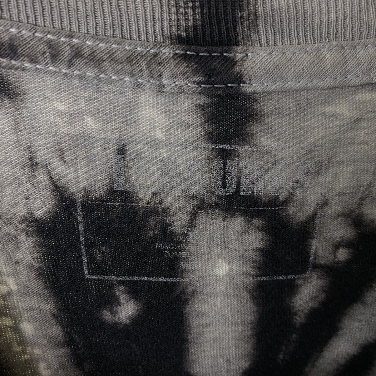 Pleasures Pleasures Nice Tie Dye Design Tee Size US L / EU 52-54 / 3 - 4 Thumbnail