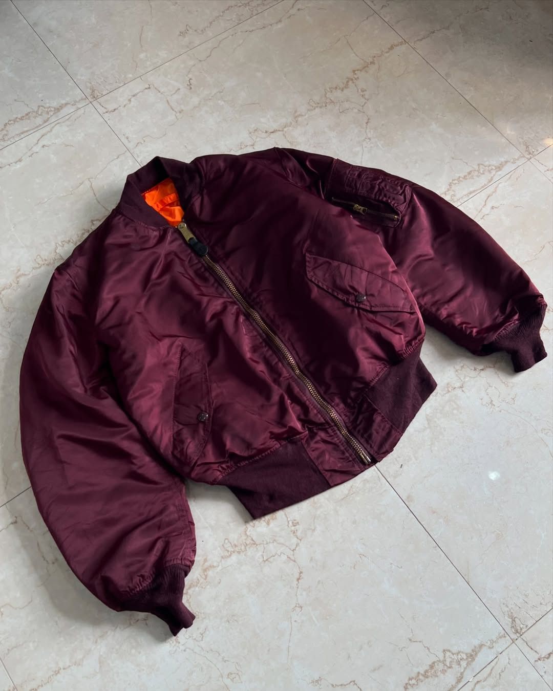 Alpha Industries Rare 90's Alpha Industry MA-1 Maroon Reversible Jacket Size US M / EU 48-50 / 2 - 2 Thumbnail