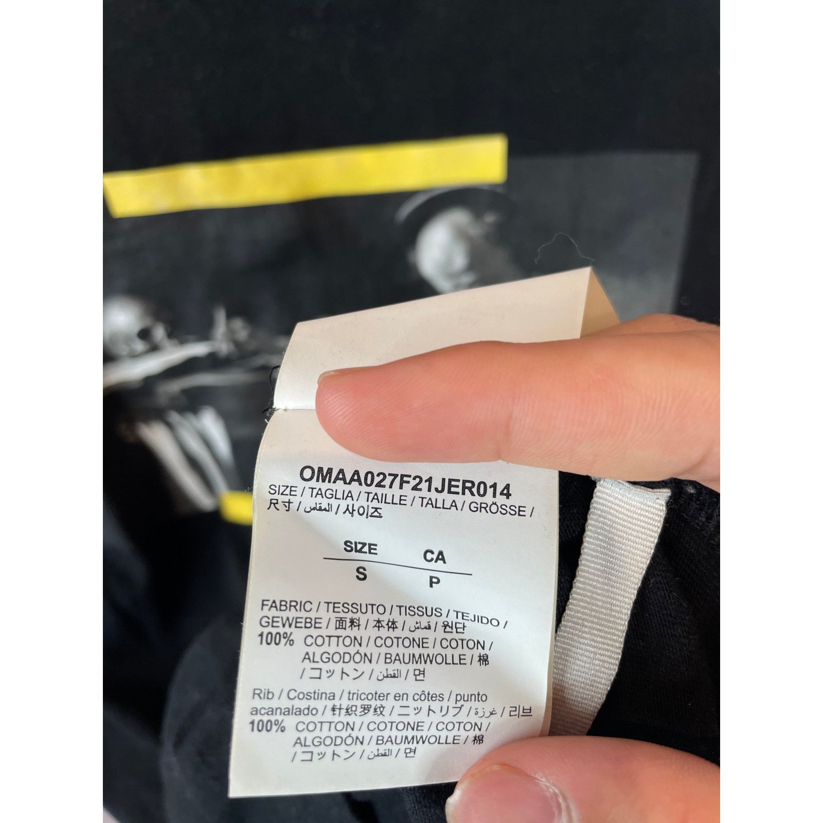 Off-White Off White Tee Black Yellow Used Small Size US S / EU 44-46 / 1 - 5 Thumbnail