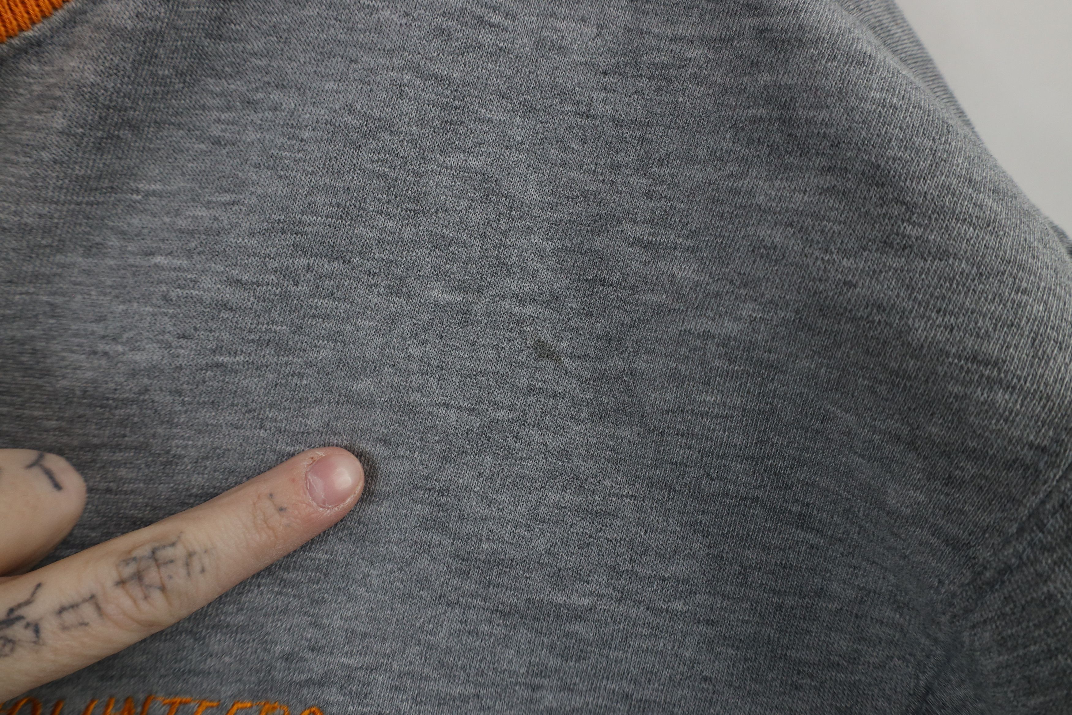 Vintage Vintage 90s University of Tennessee Crewneck Sweatshirt Gray Size US M / EU 48-50 / 2 - 5 Thumbnail