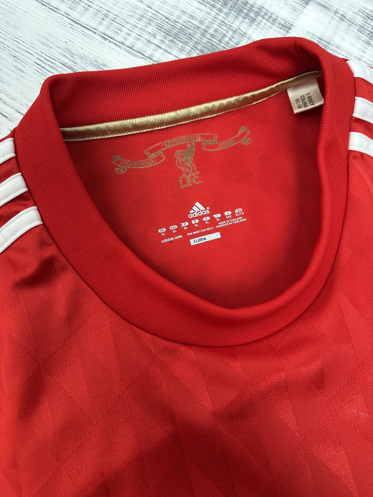 Adidas LIVERPOOL FC 2010-2012 Home Football Shirt Adidas Jersey XL Size US XL / EU 56 / 4 - 4 Thumbnail