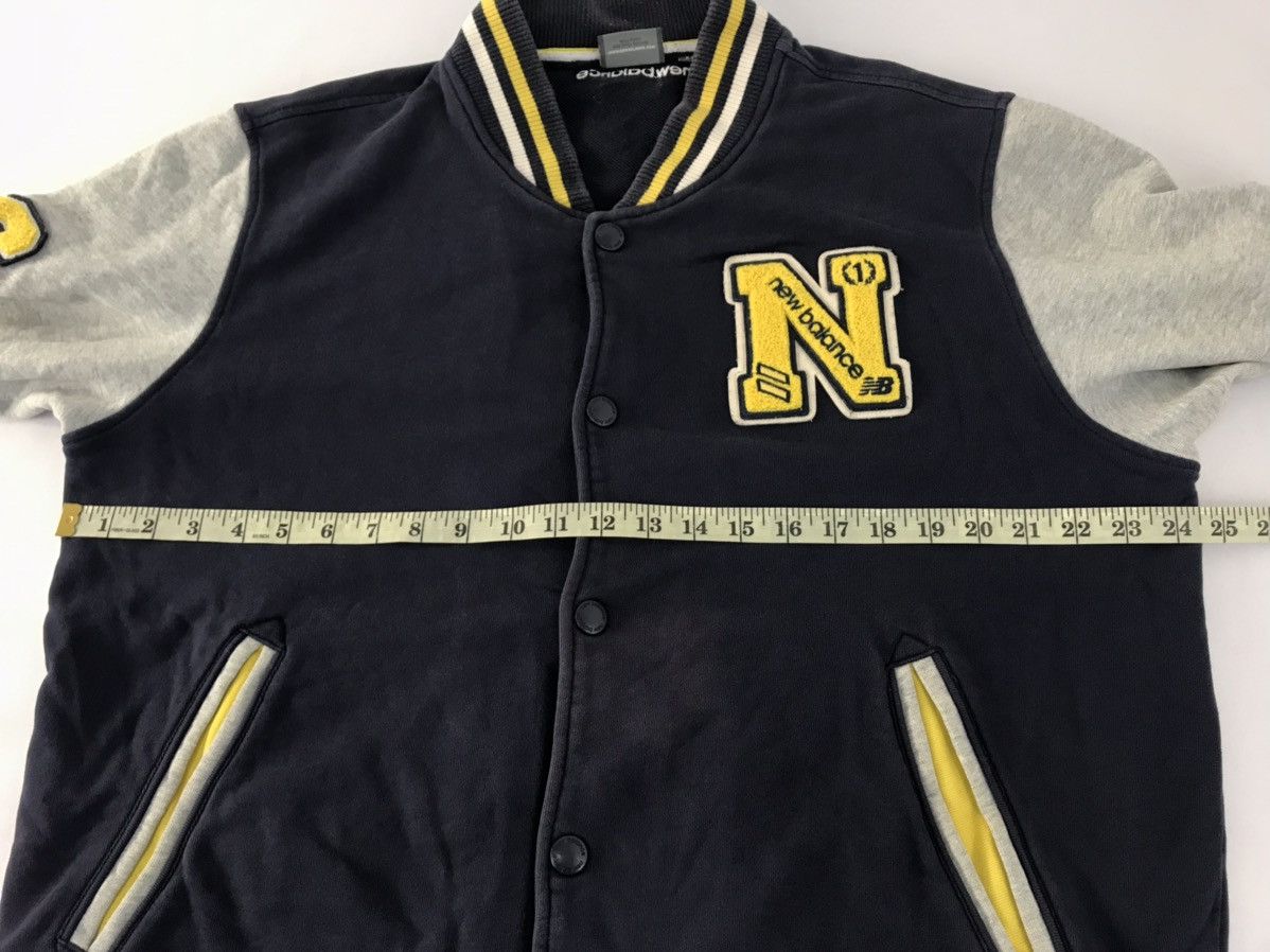 New Balance Varsity Bomber New Balance Embroidery Logo Snap Button Size US XL / EU 56 / 4 - 13 Thumbnail