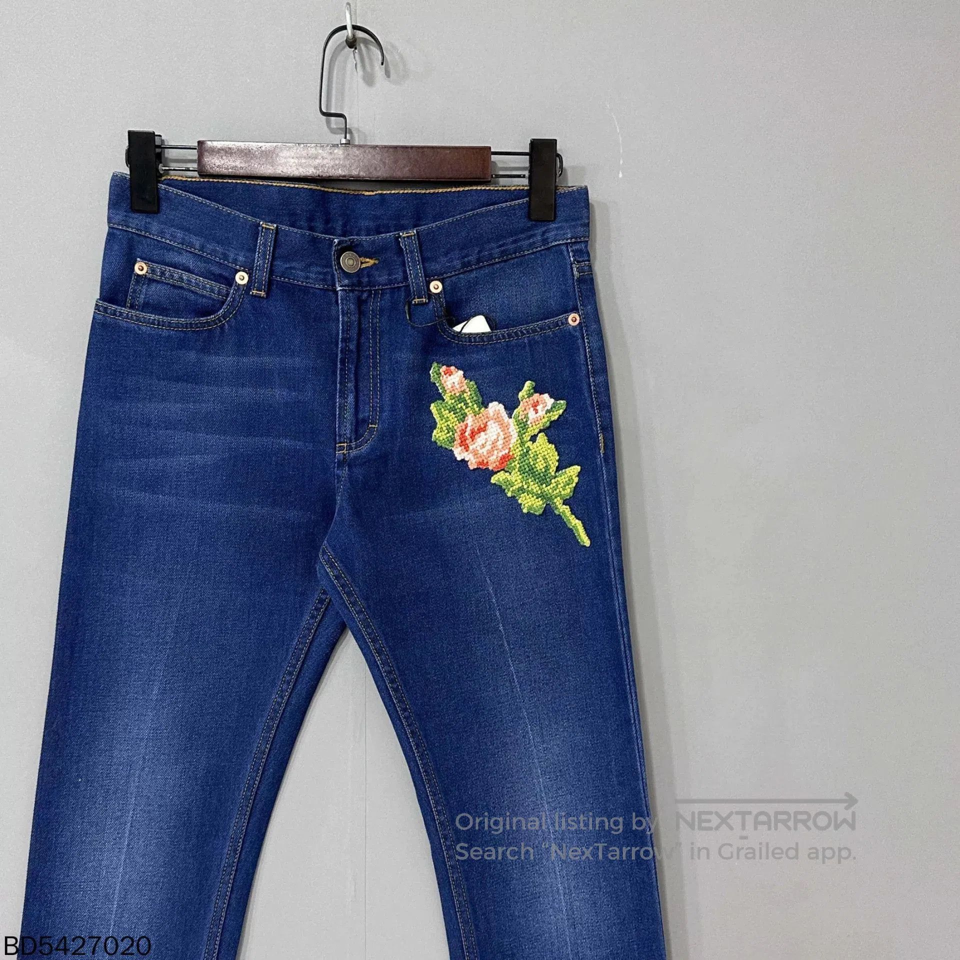 Gucci Gucci Flower Tiger Logo Jeans. Size 25" / US 0 / IT 36 - 2 Thumbnail