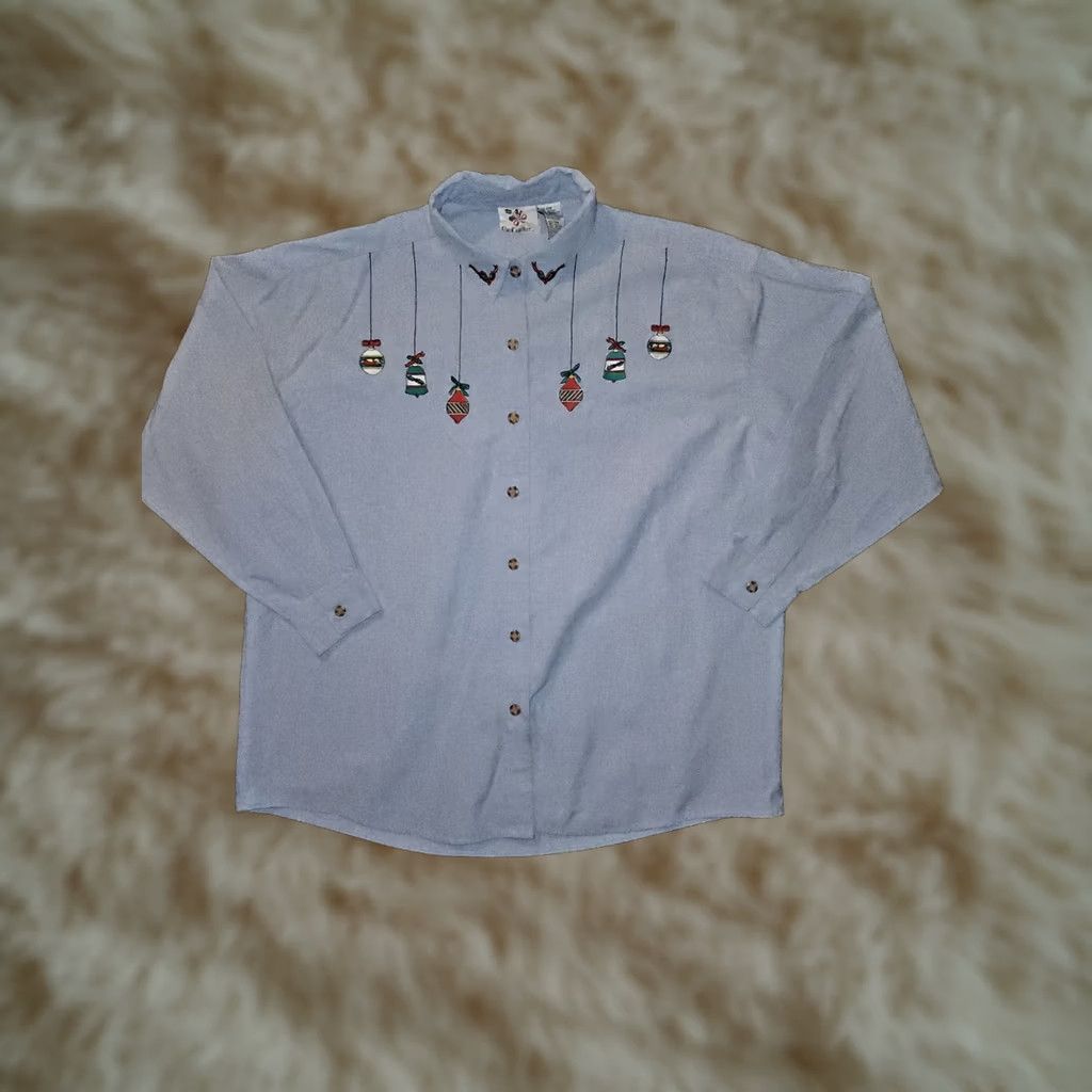 Vintage VINTAGE Nutcracker Shirt Women's 18W Blue Christmas Embroidered Button Up Size XXL / US 16-18 / IT 52-54 - 1 Thumbnail