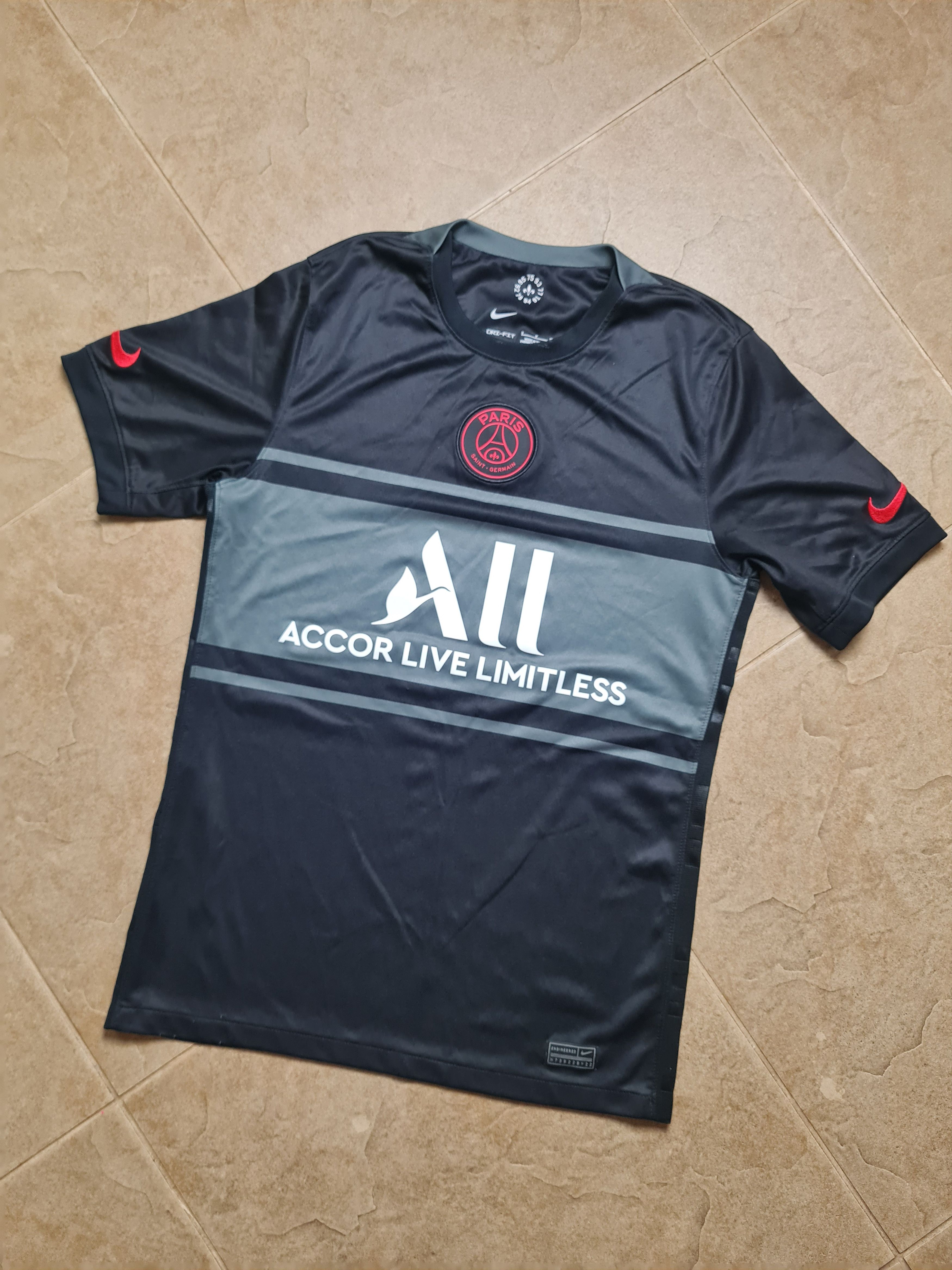 Nike JERSEY PARIS SAINT GERMAIN 2021/2022 NIKE Third Soccer Size US S / EU 44-46 / 1 - 3 Thumbnail