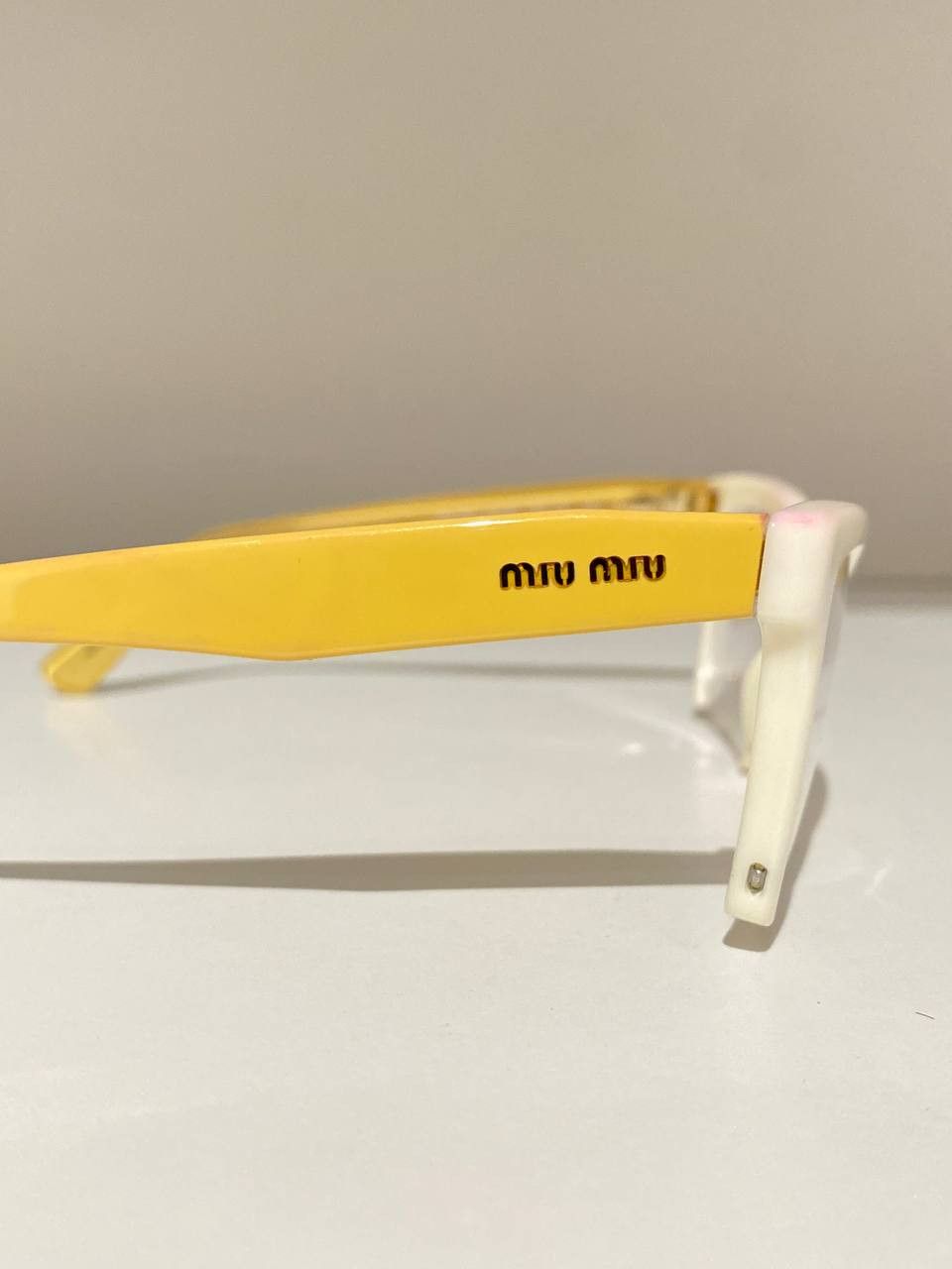 Miu Miu Miu Miu Logo Cat Eye Oversized Sunglasses Vintage Y2K Size ONE SIZE - 5 Thumbnail